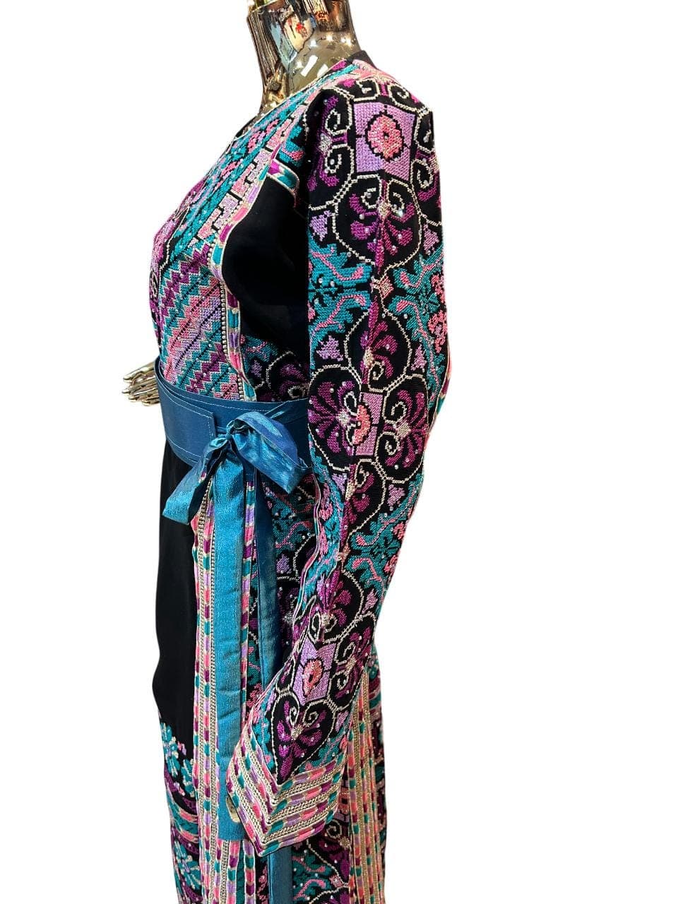 Elegant Blue Thobe | Embroidered Dress, Traditional Silhouette - image 5