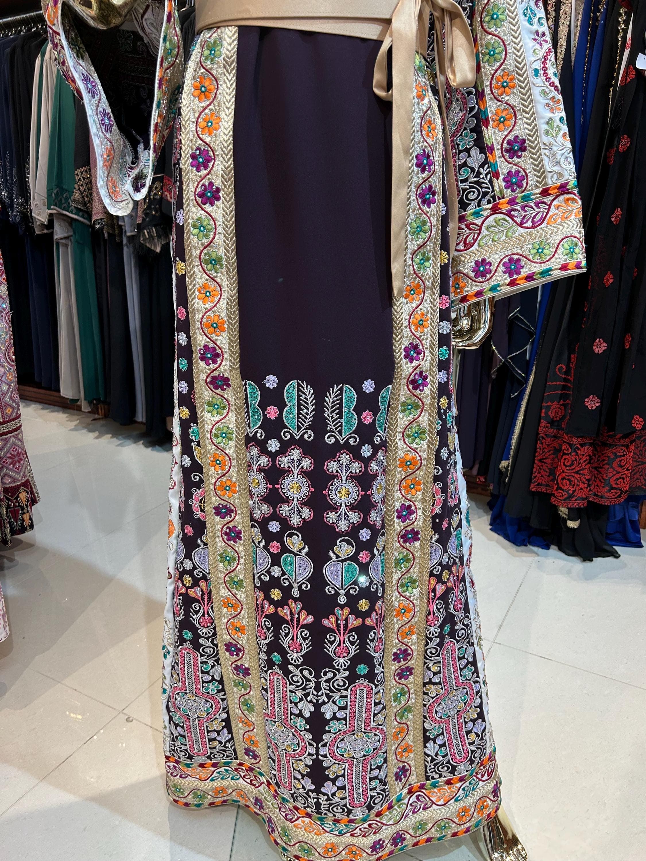 Purple Embroidered Malaka Thobe | Formal Dress - image 4