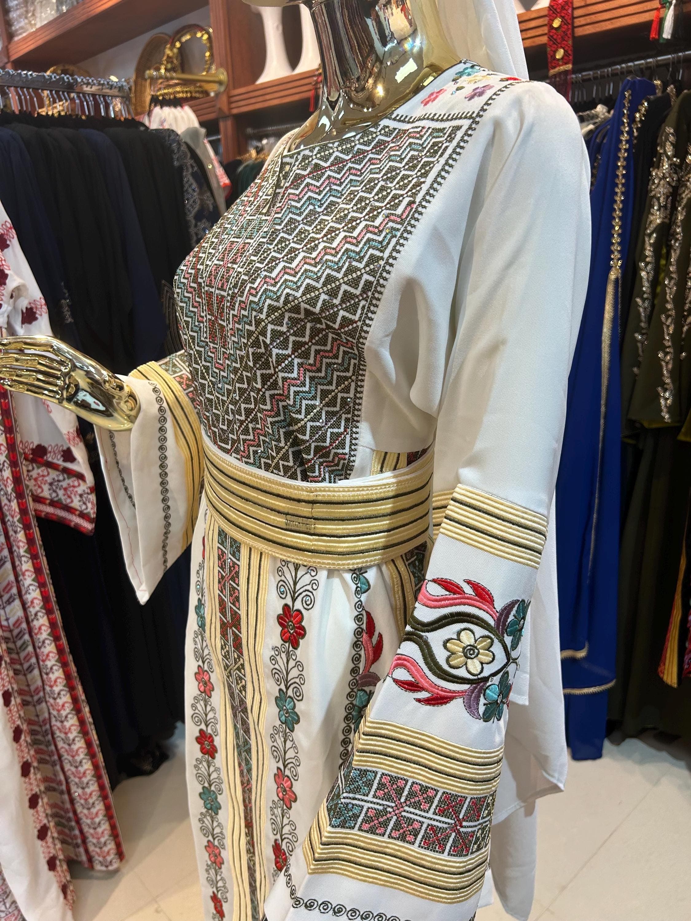 Embroidered Thobe | Traditional Dress with Intricate Handwork - image 4