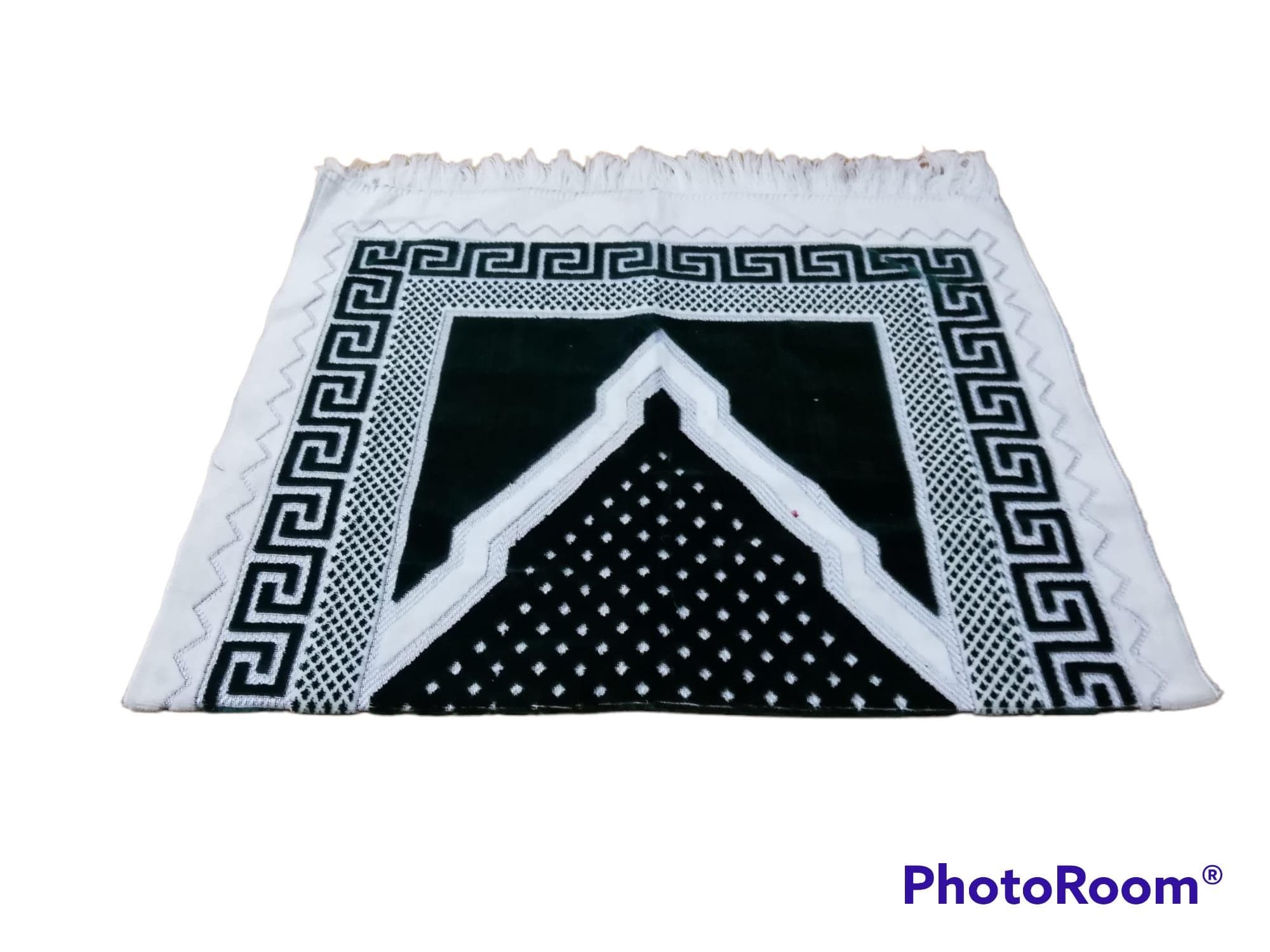 Quality Islamic prayer mat, rug, janamaz, Salat mat different colours - image 5