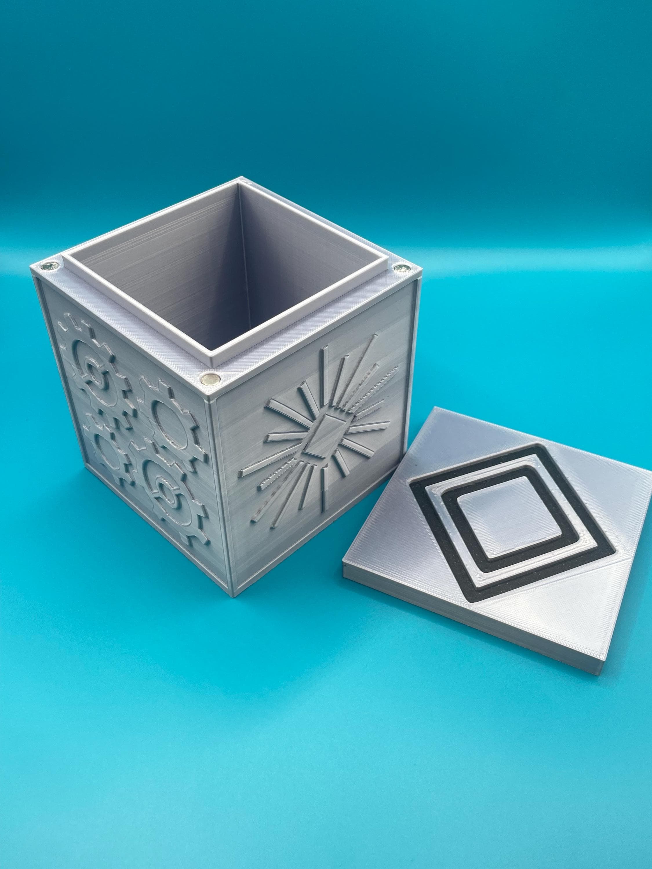 3D Printed MTG EDH Eldrazi Mana Deck Box, Artifacts Magnetic Box, Gaming Gift, Fantasy Tabletop Storage - image 3