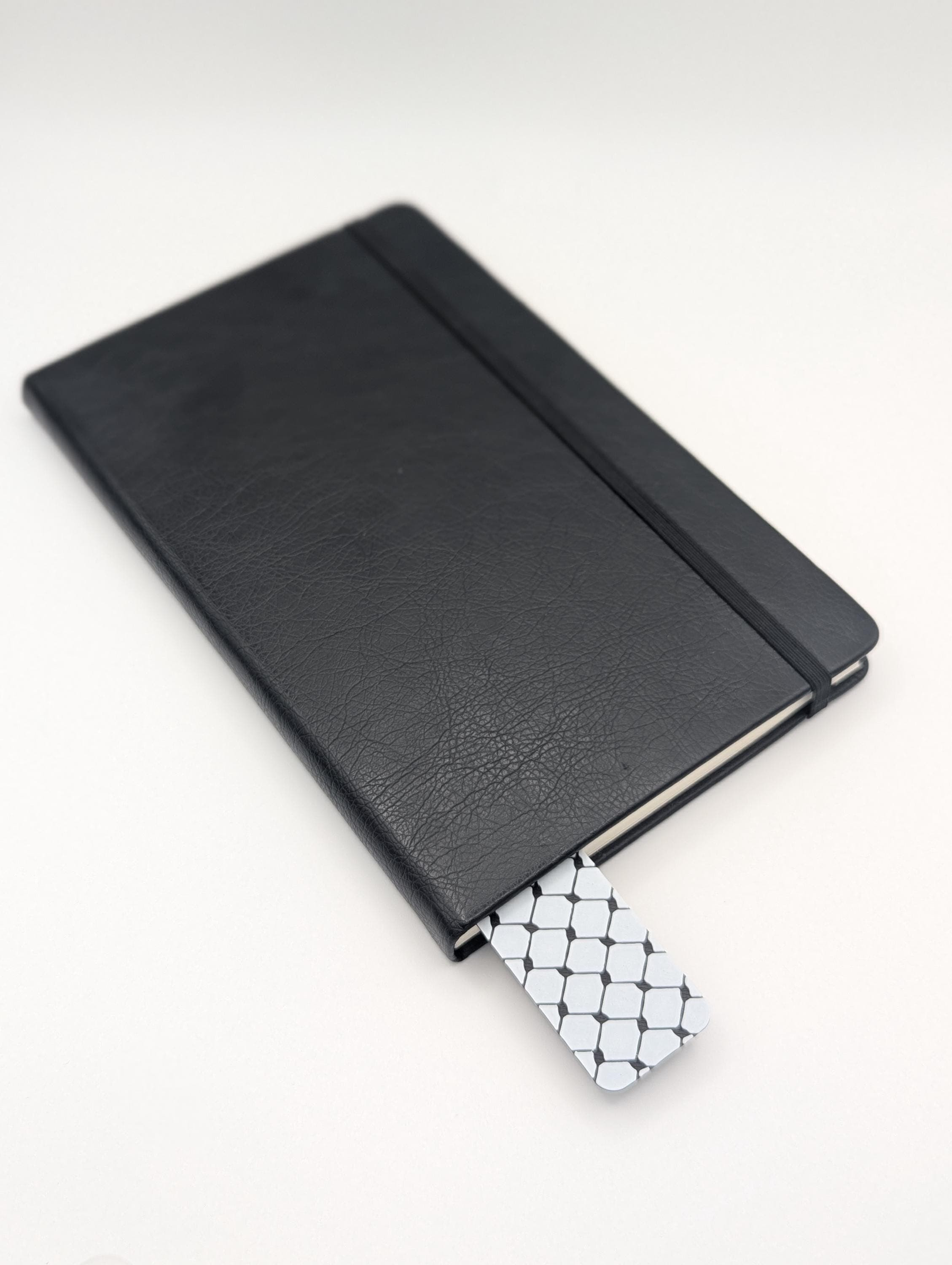 Keffiyeh Bookmark | Palestinian Culture Inspired Book Accessory | Unique Gift for Readers | Geometric Design | Cultural Art Design - image 5