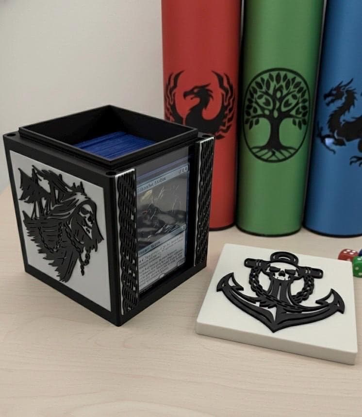 MTG EDH Deck Box | Pirate Theme Deck Box  Commander Showcase Display Slot with Toploader | Magnetic Top Fantasy Gaming Cards Organizer