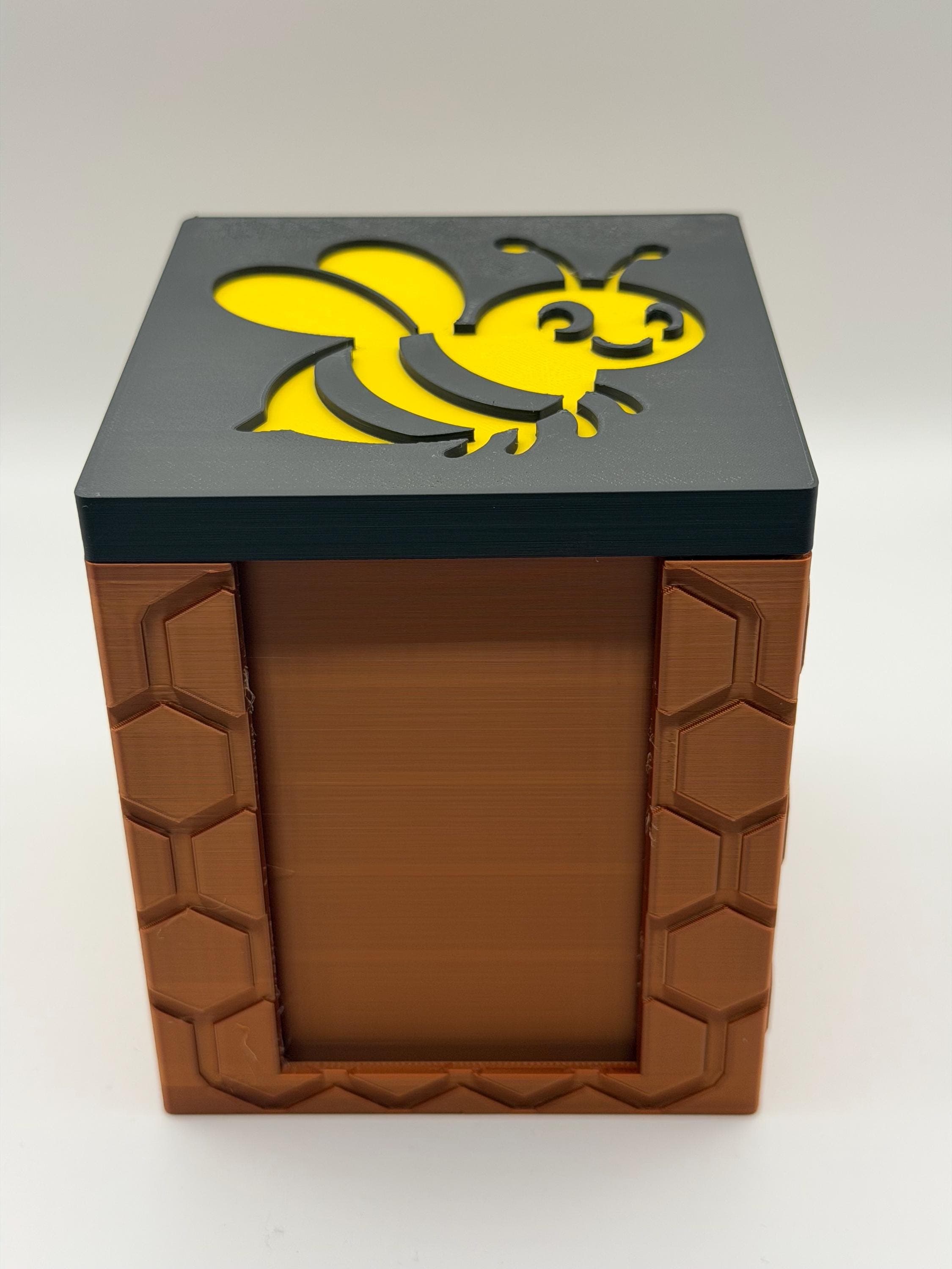 MTG EDH Deck Box | Bee Theme Deck Box Commander Showcase Display Slot with Toploader | Magnetic Top Fantasy Gaming Cards Organizer - image 3