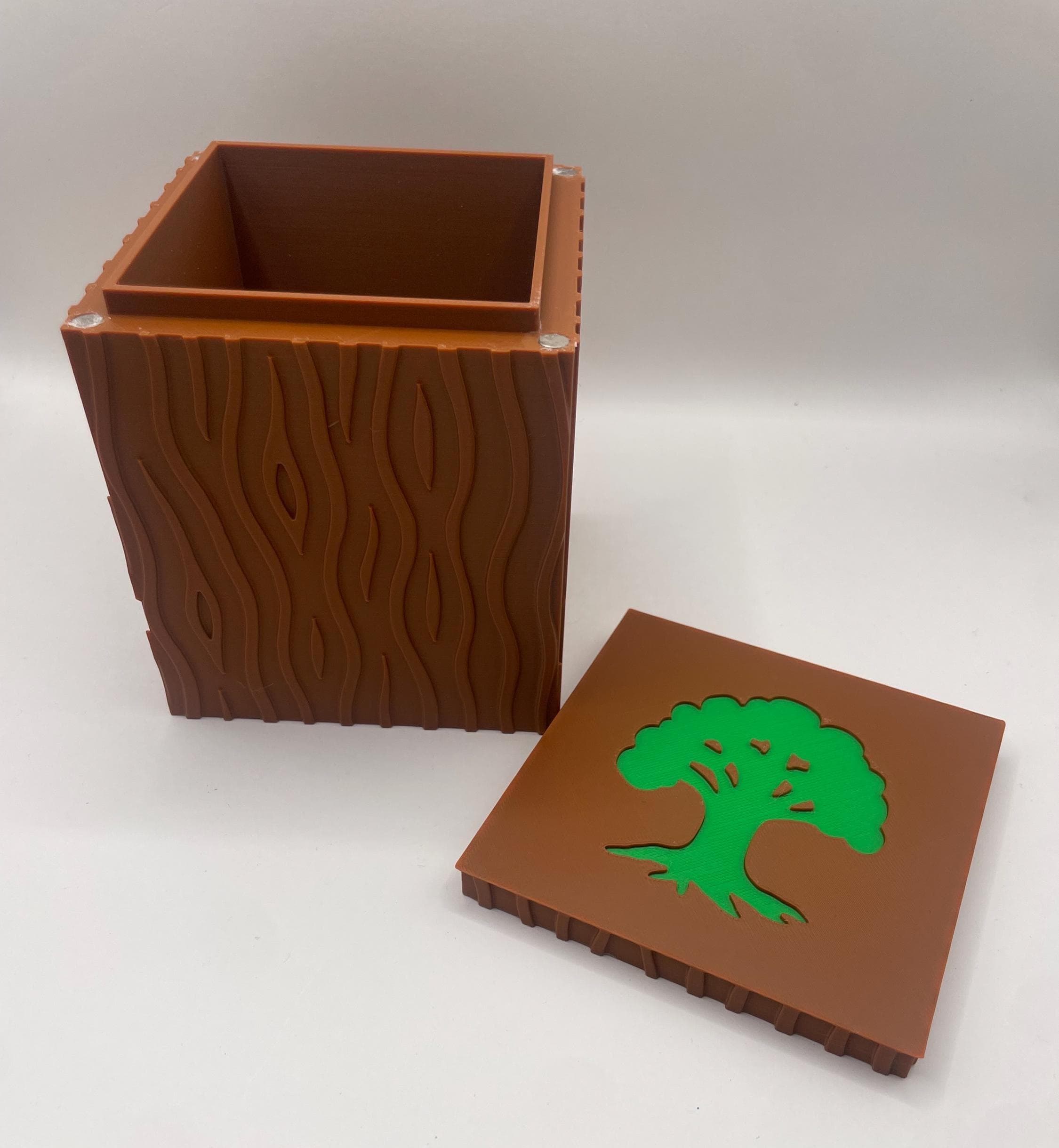 MTG Inspired Deck Box - 3D Printed - Wood Bark Pattern - Landfall Commander Case - Forest Green Mana Card Storage With Magnetic Lid - image 3