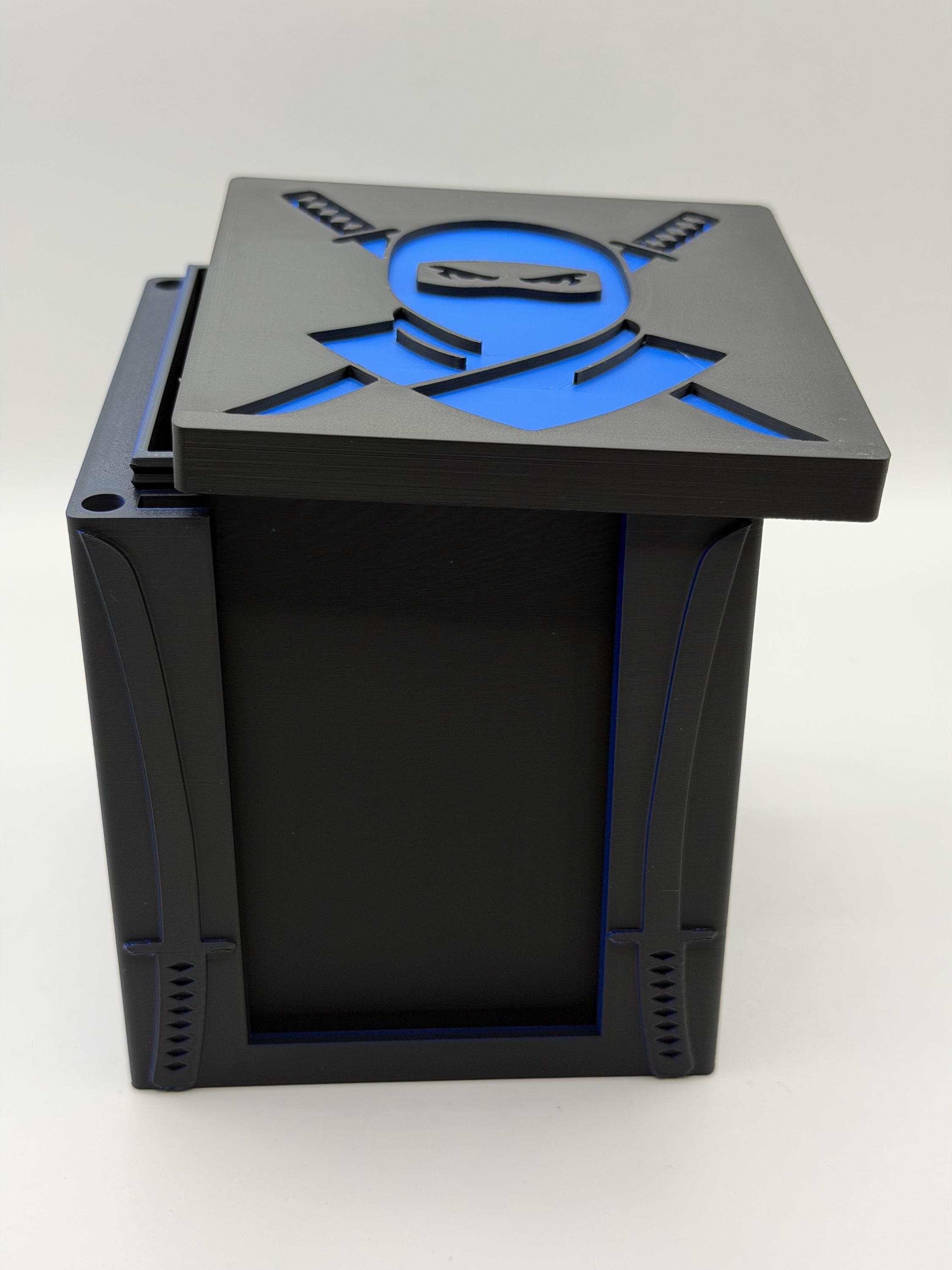 MTG EDH Deck Box | Ninja Theme Deck Box Commander Showcase Display Slot with Toploader | Magnetic Top Fantasy Gaming Cards Organizer - image 5