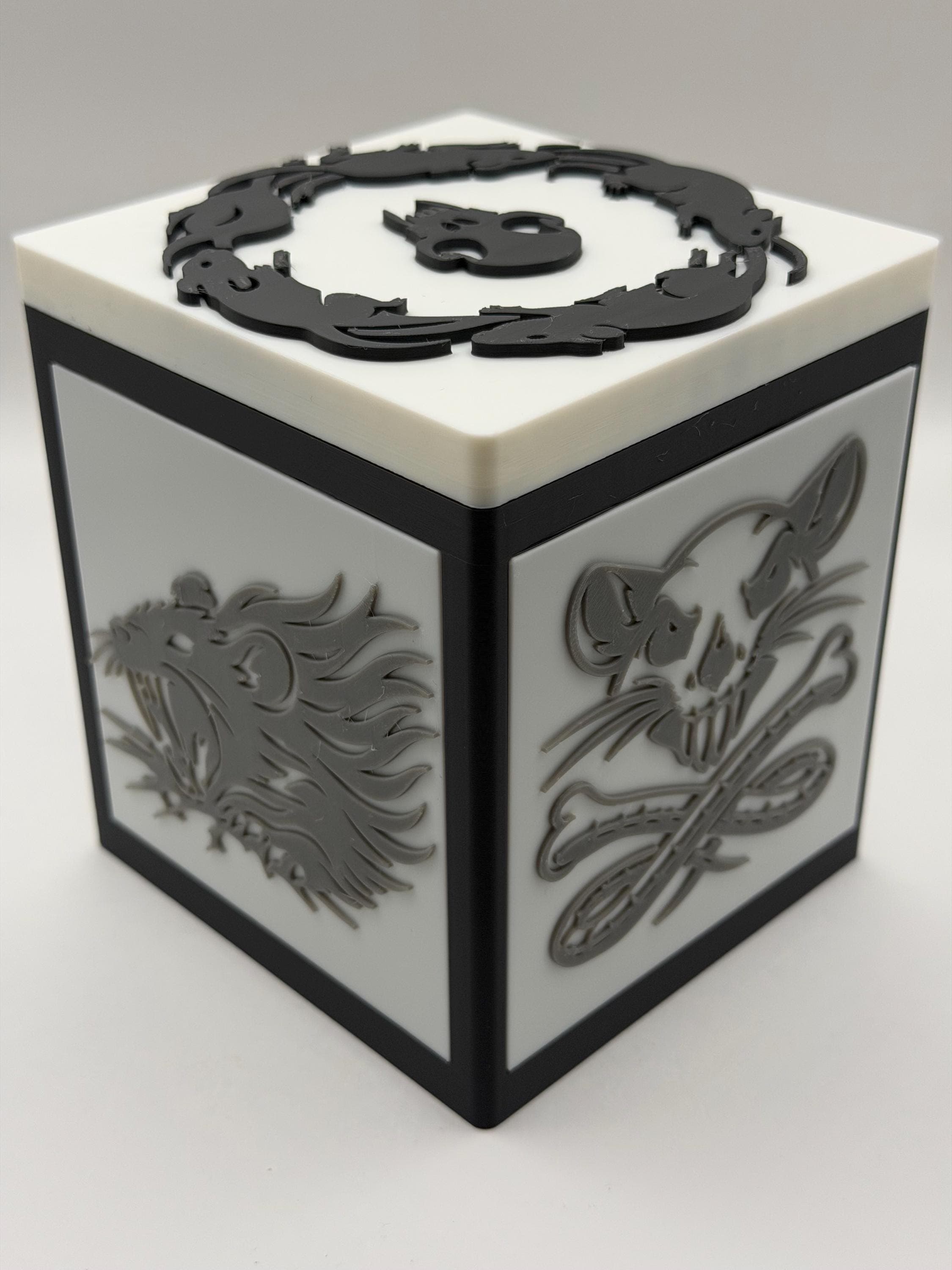 MTG EDH Deck Box | Rats Theme Deck Box Commander Showcase Display Slot with Toploader | Magnetic Top Fantasy Gaming Cards Organizer - image 5