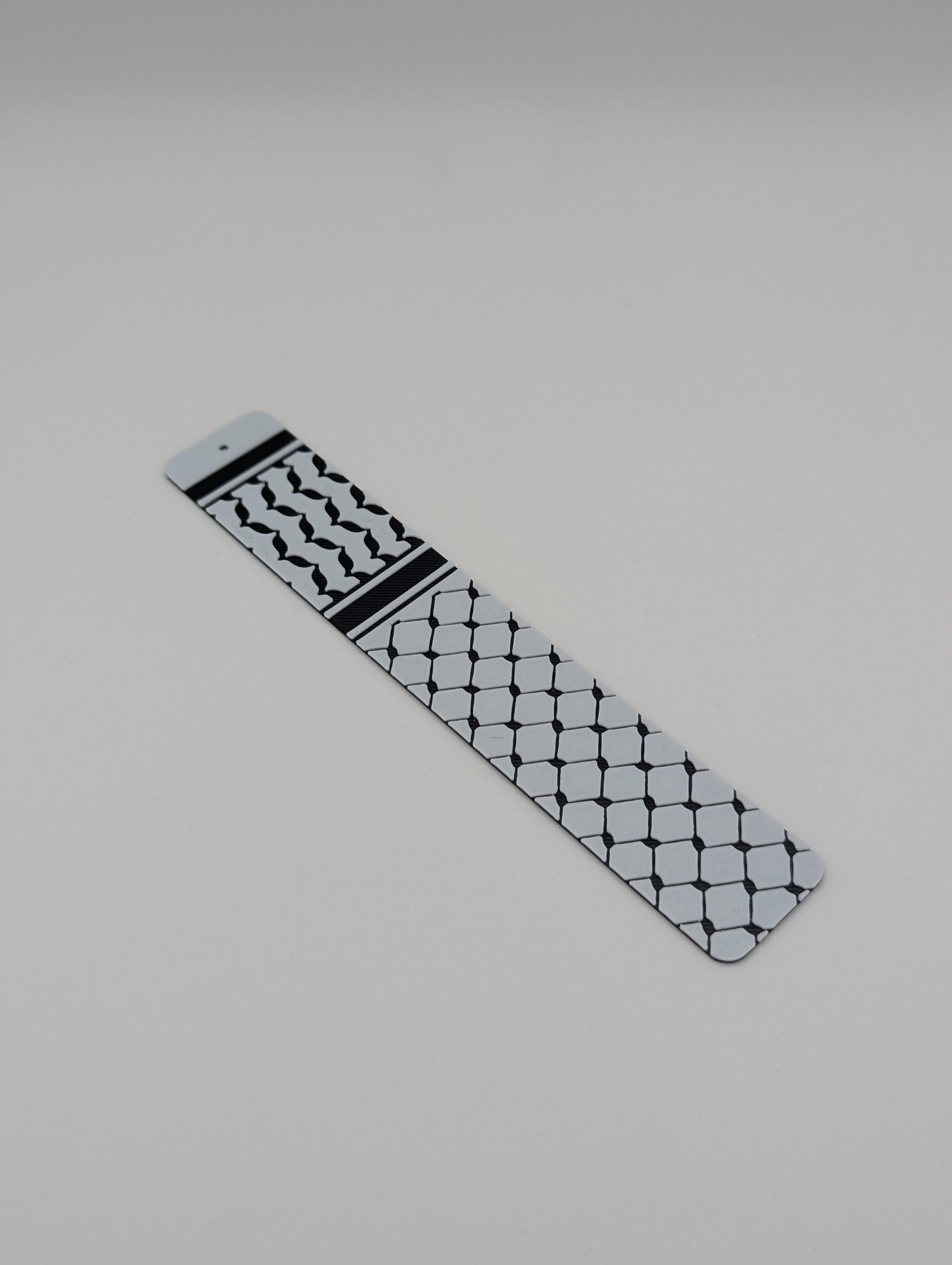 Keffiyeh Bookmark | Palestinian Culture Inspired Book Accessory | Unique Gift for Readers | Geometric Design | Cultural Art Design - image 3