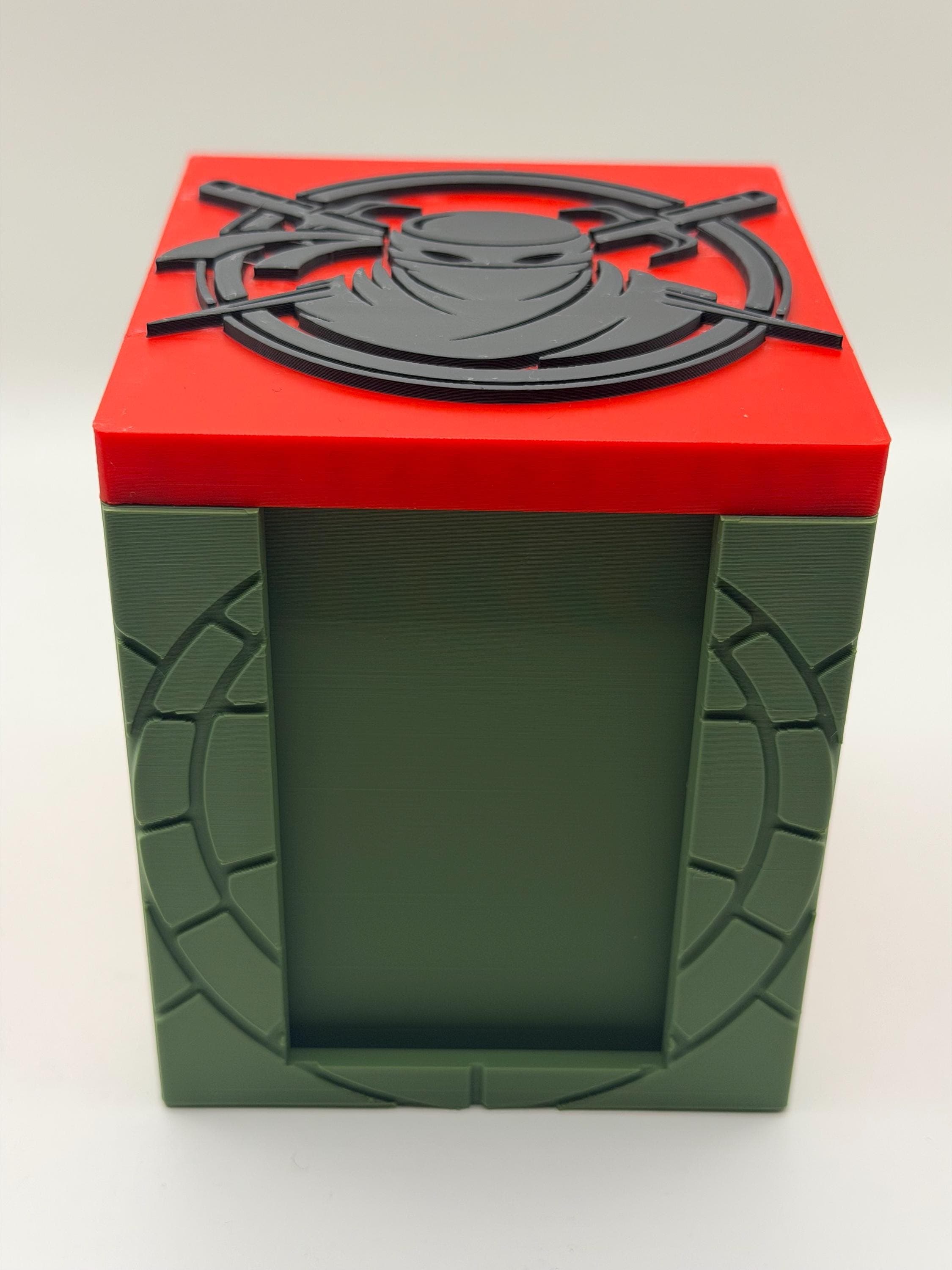 MTG EDH Deck Box | Red Ninja Theme Deck Box Commander Showcase Display Slot with Toploader | Magnetic Top Gaming Cards Organizer - image 3