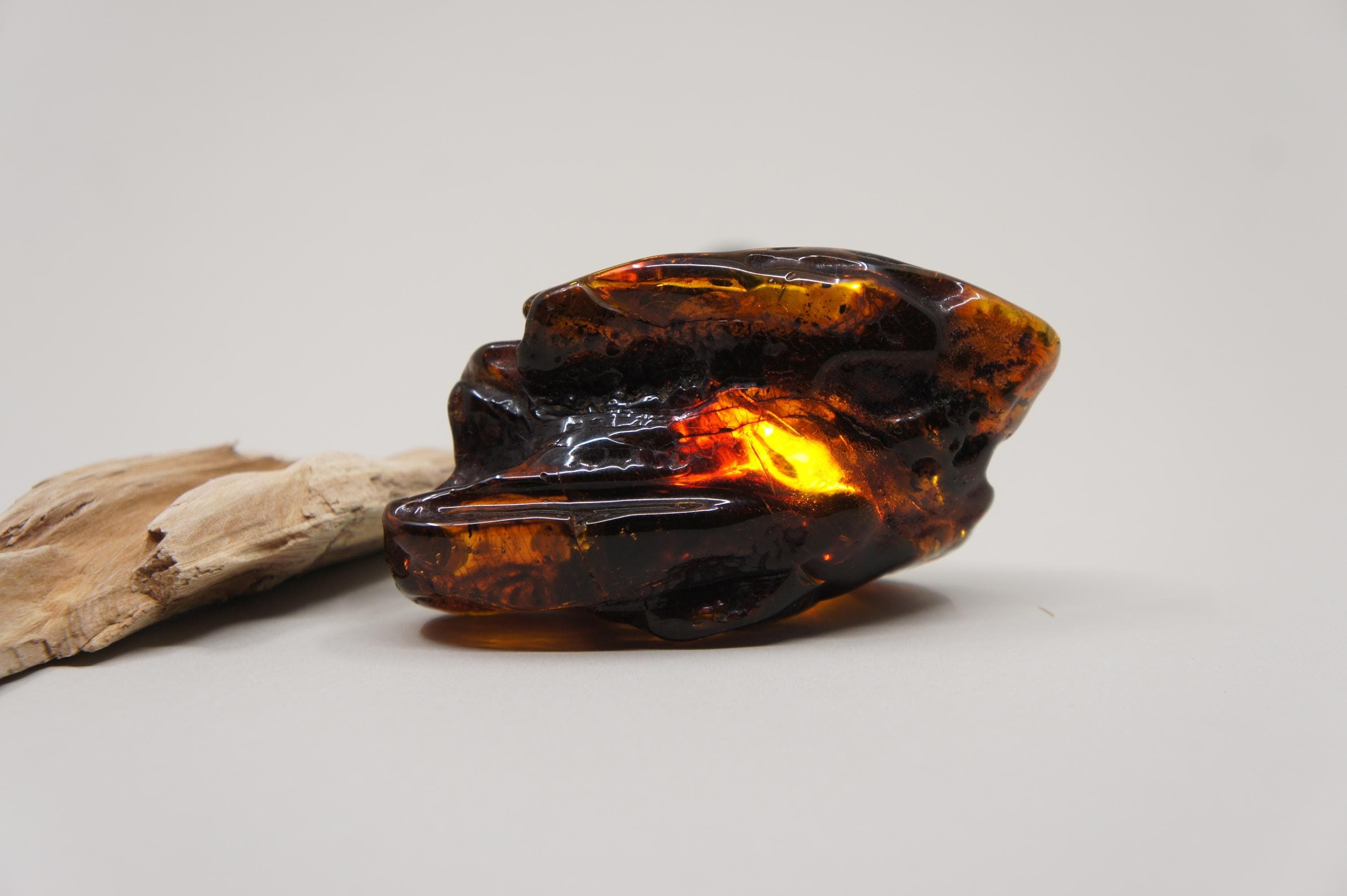 Natural Baltic Amber Stone: Large Black Inclusion Gemstone (75g / 2.64oz) #2499 - image 3