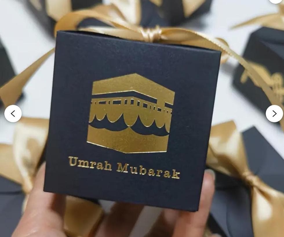 Umrah Mubarak Favor Box, Gold Kaaba Print - image 3