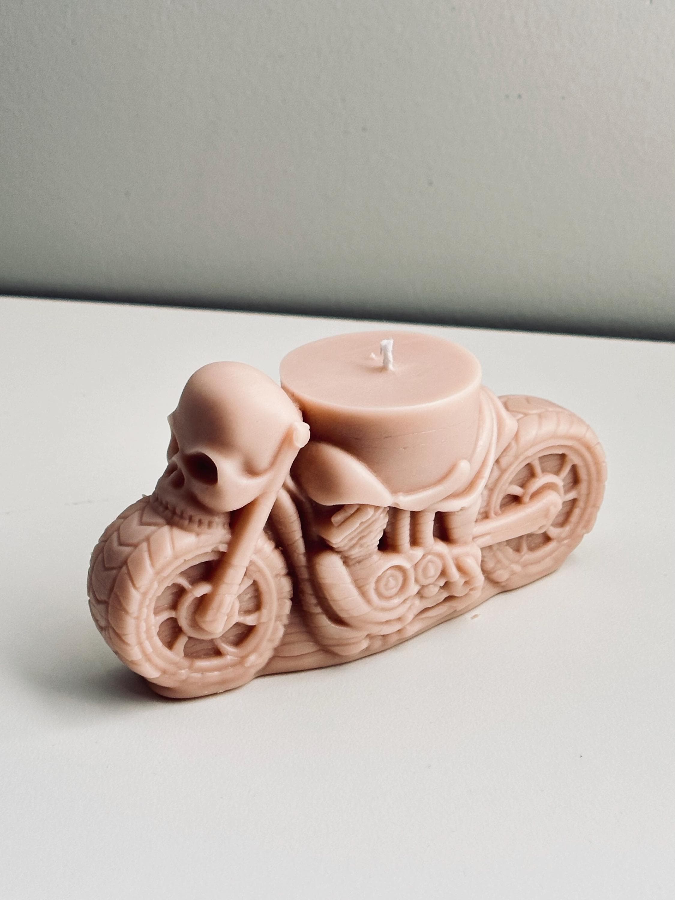Skull Motorcycle Soy Candle – Gothic Biker Decor, Handmade Halloween Gift, Unique Skull Home Accent - image 3