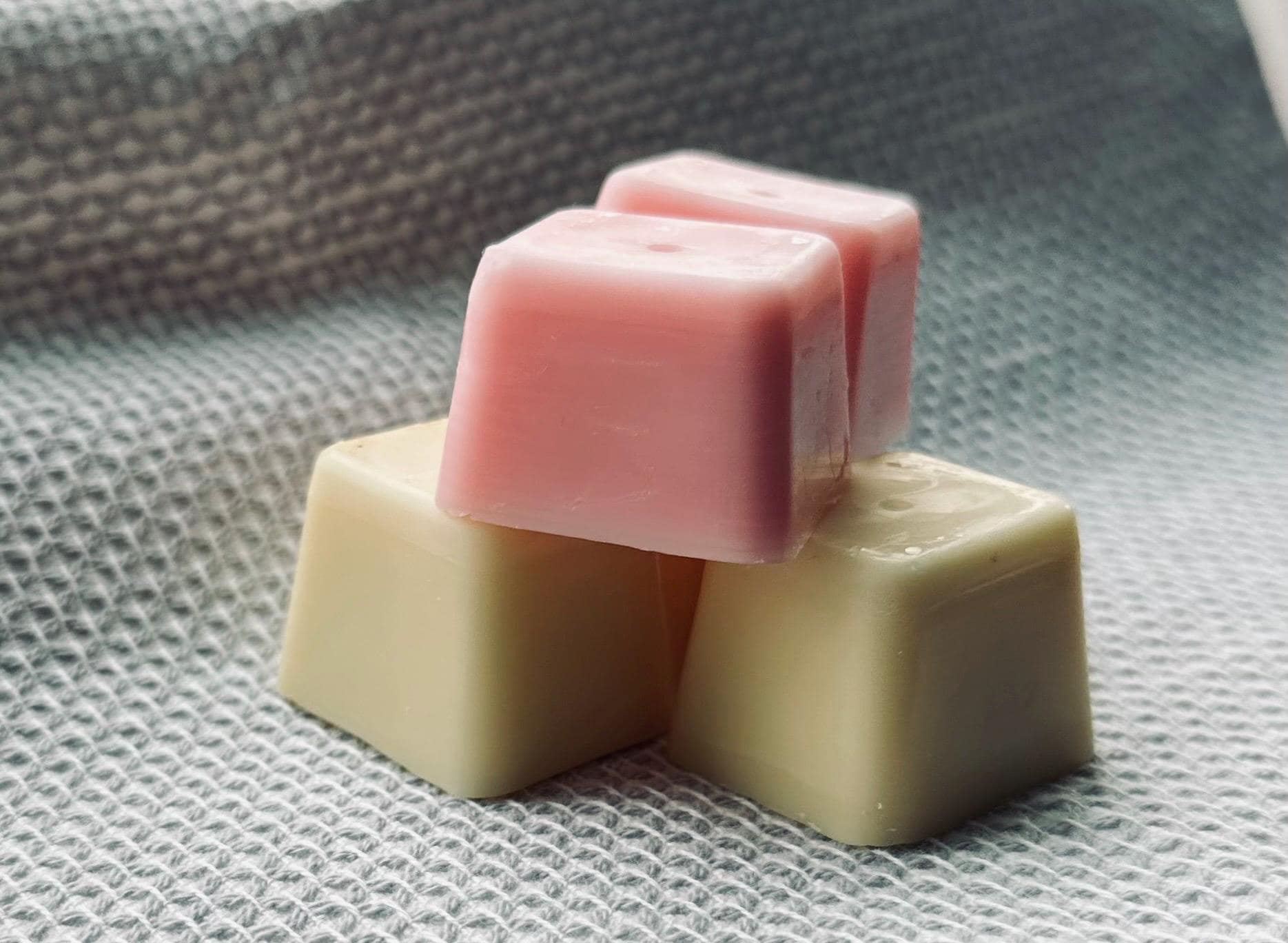 Soy Cube Candles Set – Blush & Ivory Aesthetic Gift, Handmade Home Decor , Valentine Gift