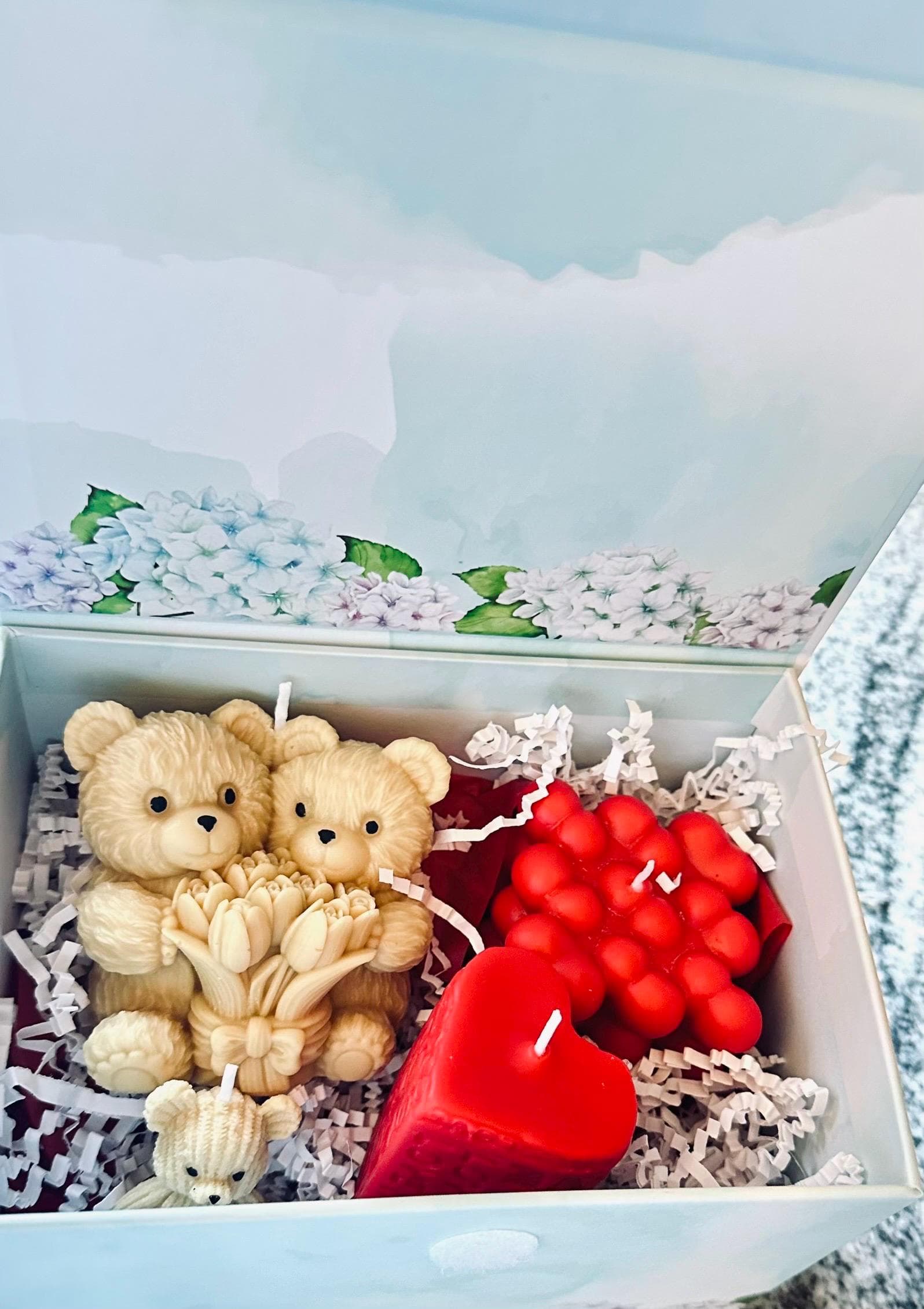 Handmade Soy Candle Gift Box Teddy Bear | Heart & Bubble Candles | Gift for Her - image 4