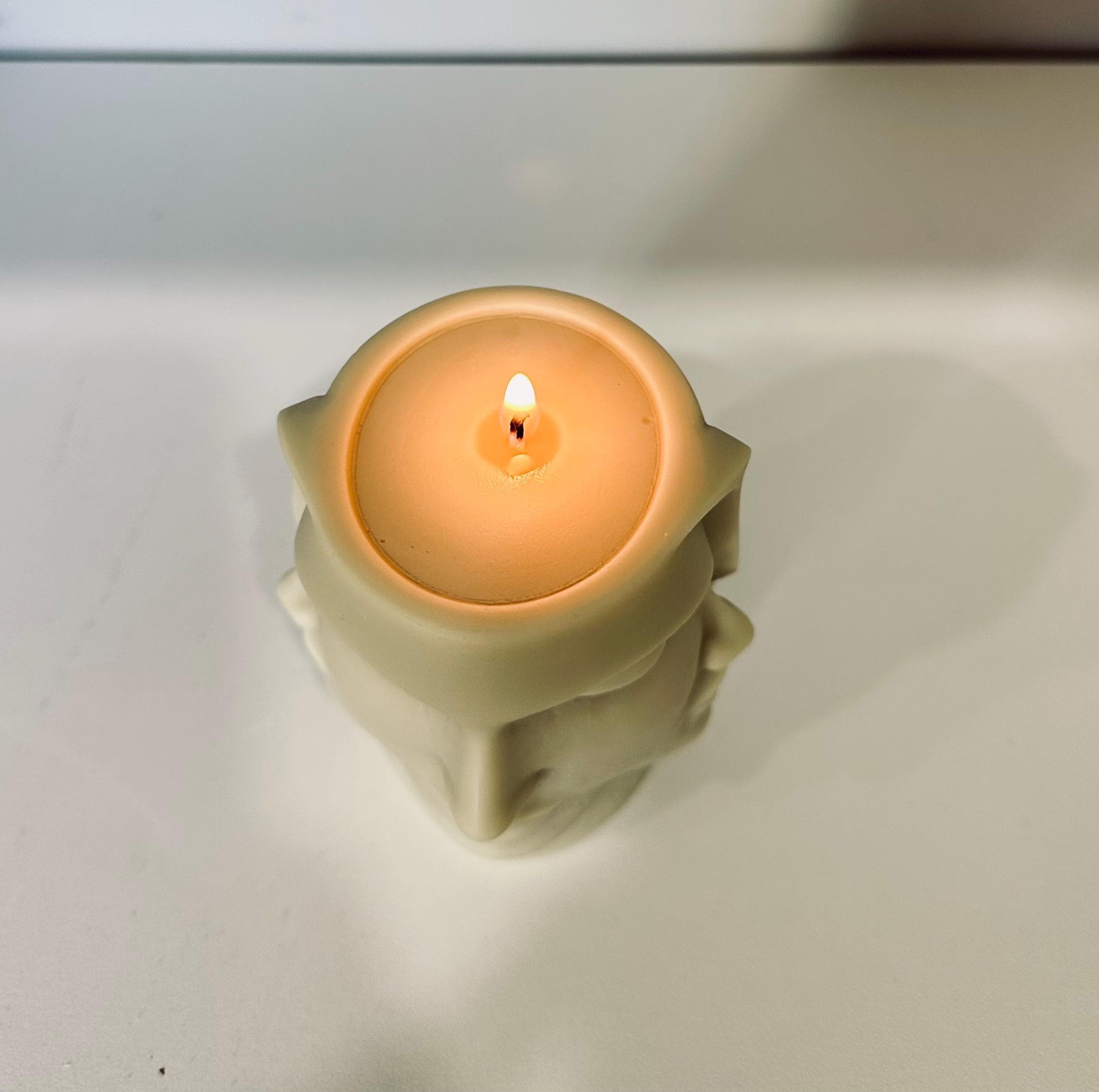 Face Sculpture Candle | Handmade Soy Wax | Aesthetic Decor | Modern Home | Unique Gift - image 5