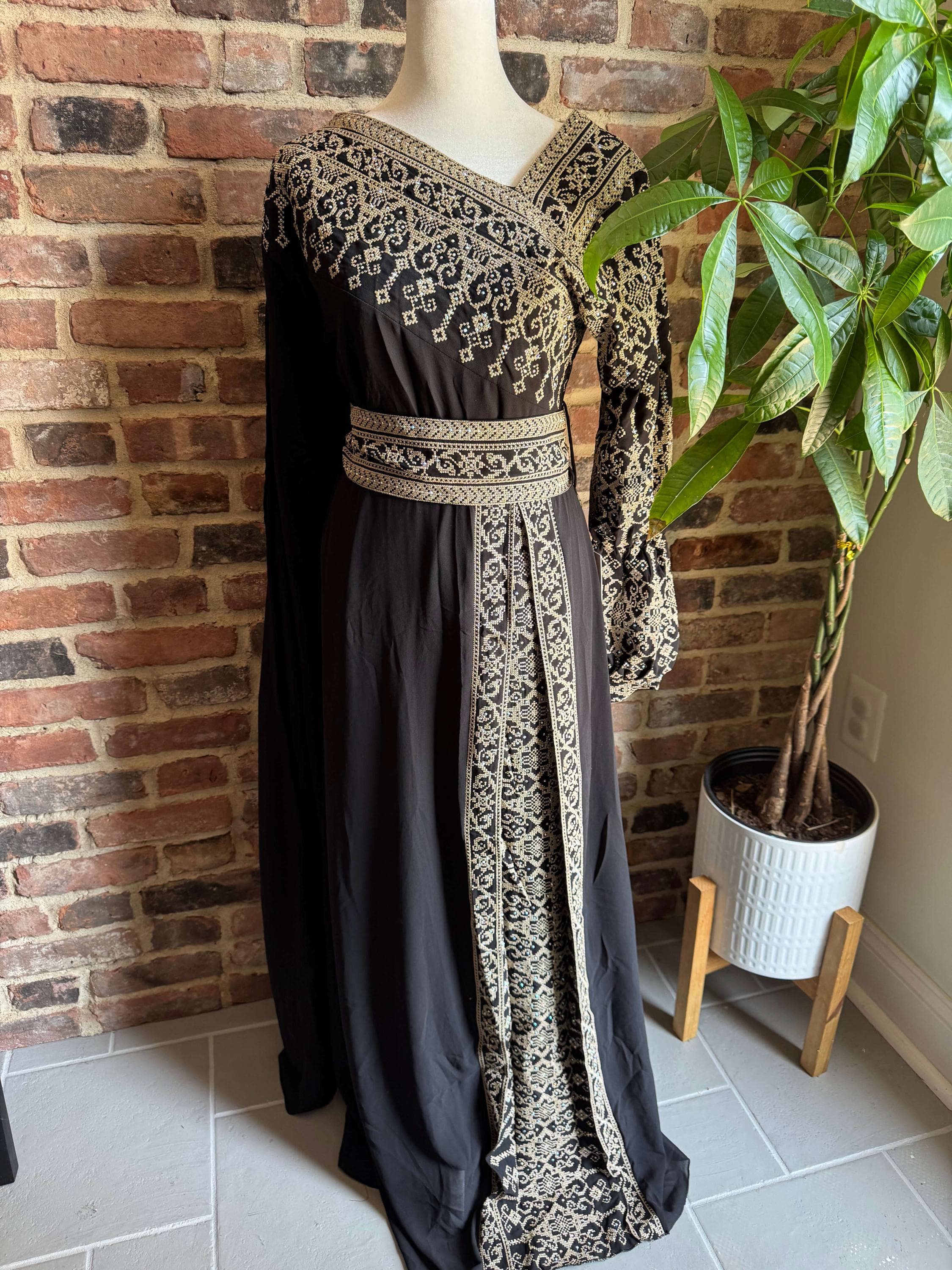 Asymmetric Neck Embroidered Thobe Dress with Belt – Long Arabic Women’s Dress - image 4