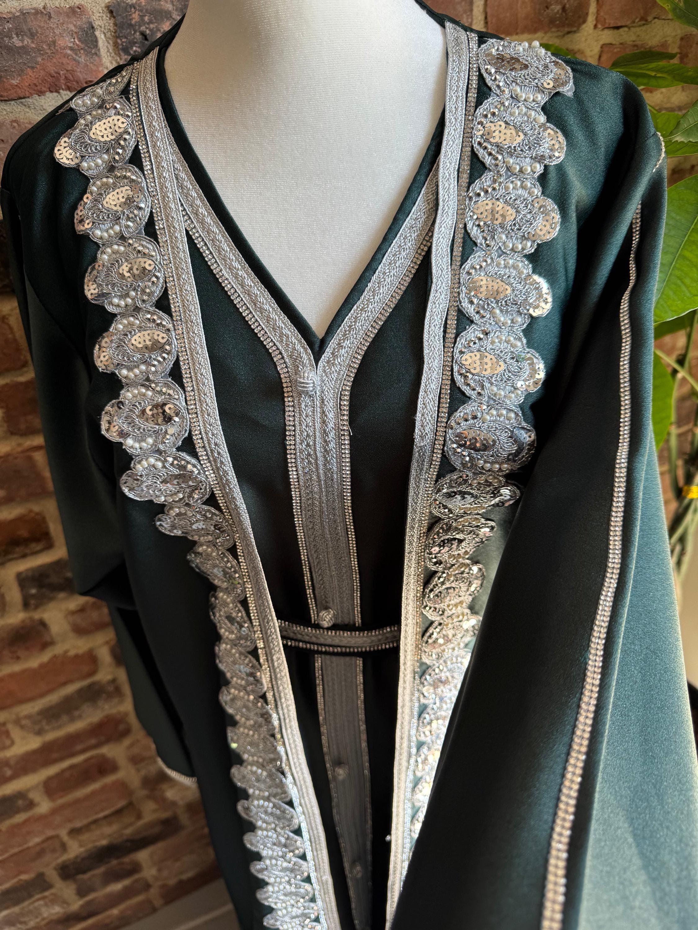 Kaftan Caftan Abaya Wedding Guest Outfit Two Piece Set with Belt - Dark Green - image 5