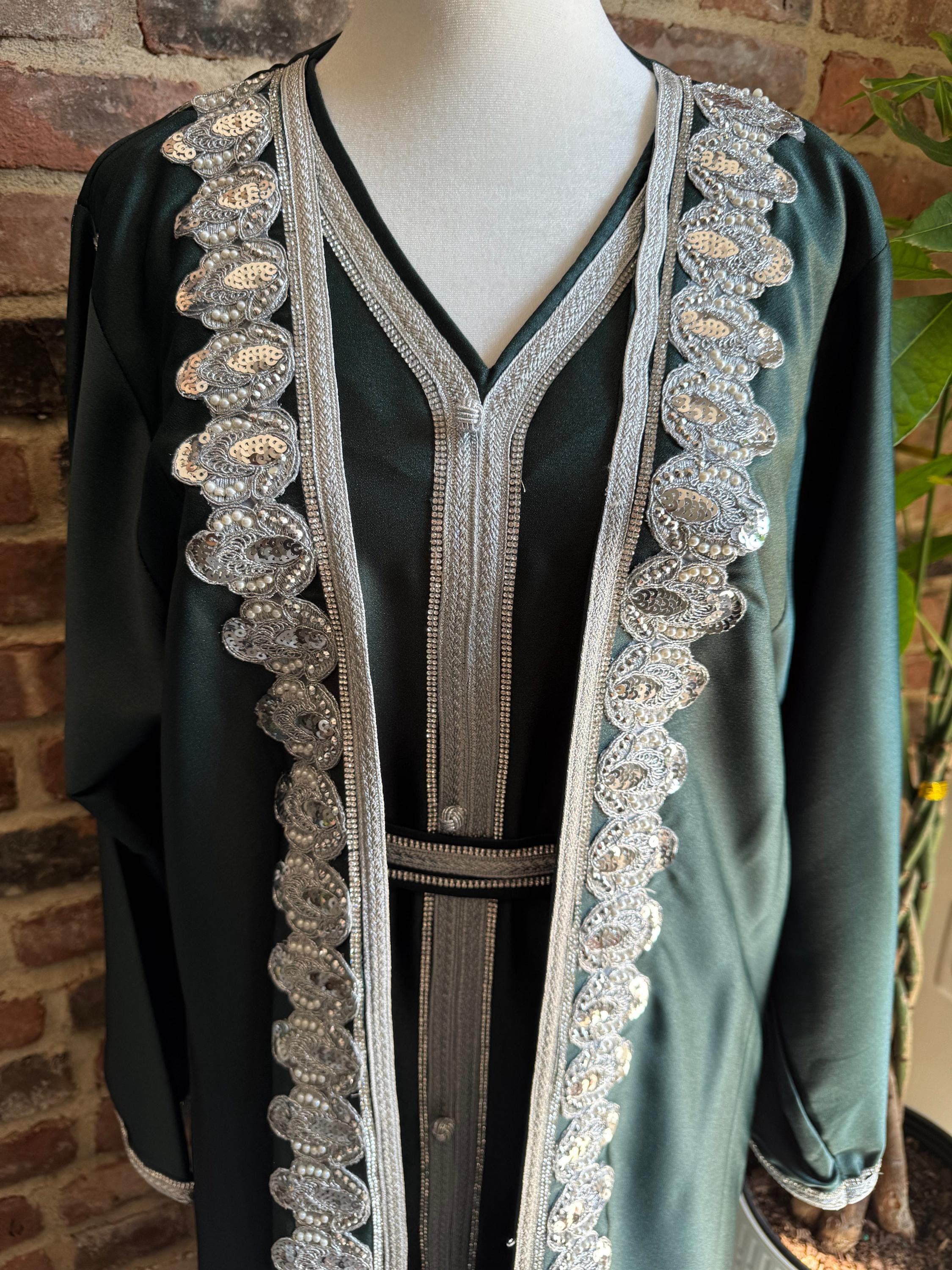 Kaftan Caftan Abaya Wedding Guest Outfit Two Piece Set with Belt - Dark Green - image 4
