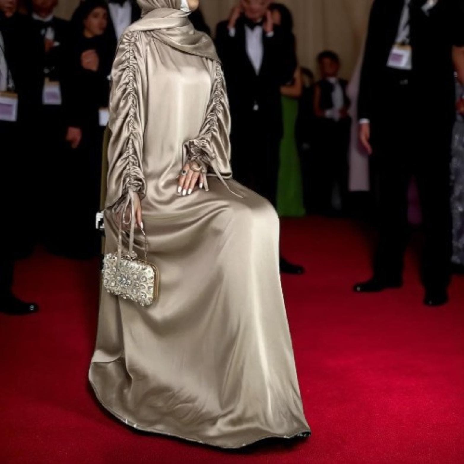 Moroccan Kaftan Dress: Modest Abaya Gown for Eid Ramadan - image 5