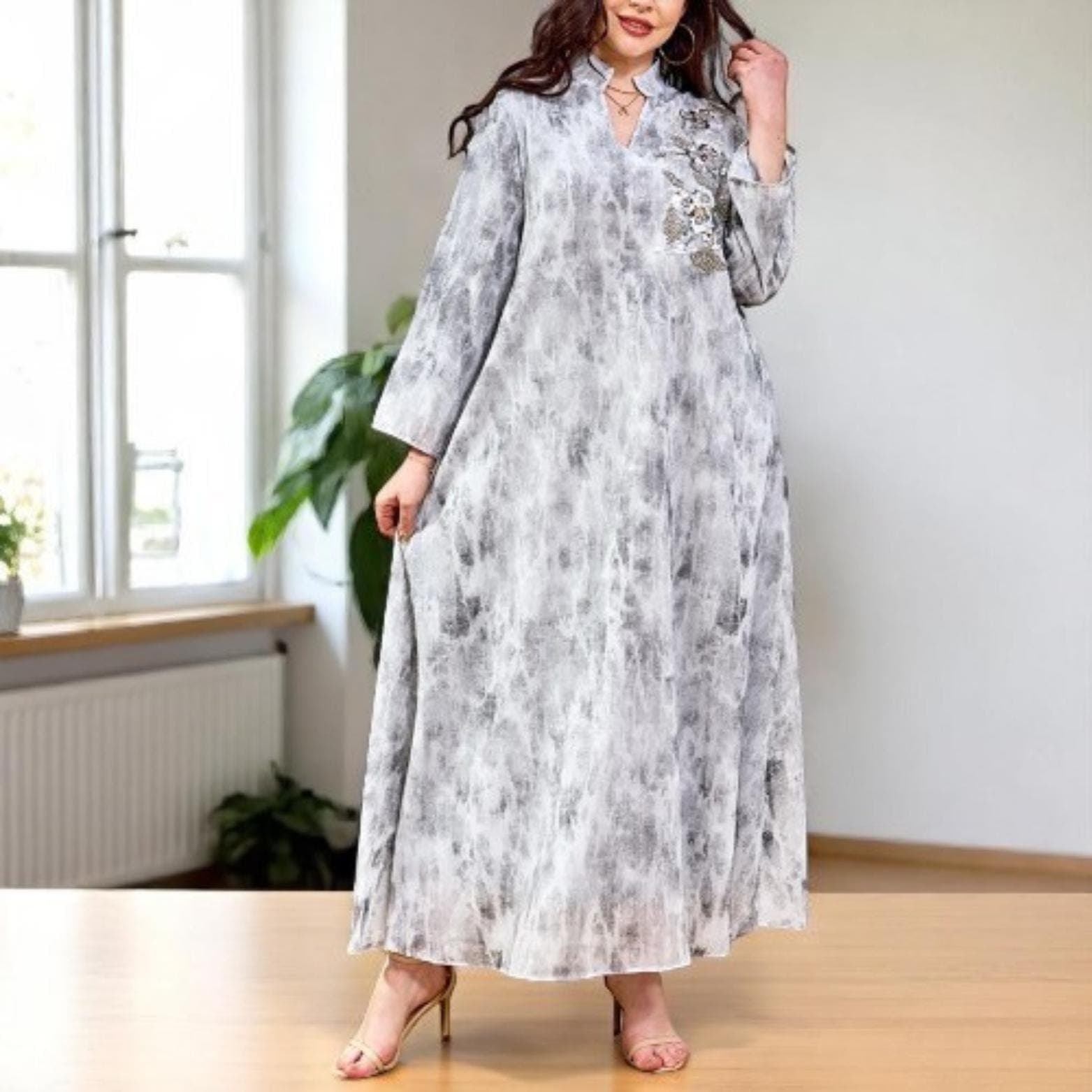Diamond Beaded Abaya Kaftan: Floral Print Eid Muslim Dress - image 4