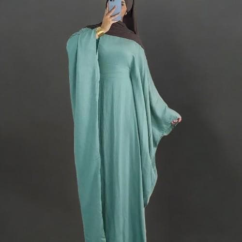 Soft Crepe Batwing Abaya: Dubai Muslim Modest Dress - image 4