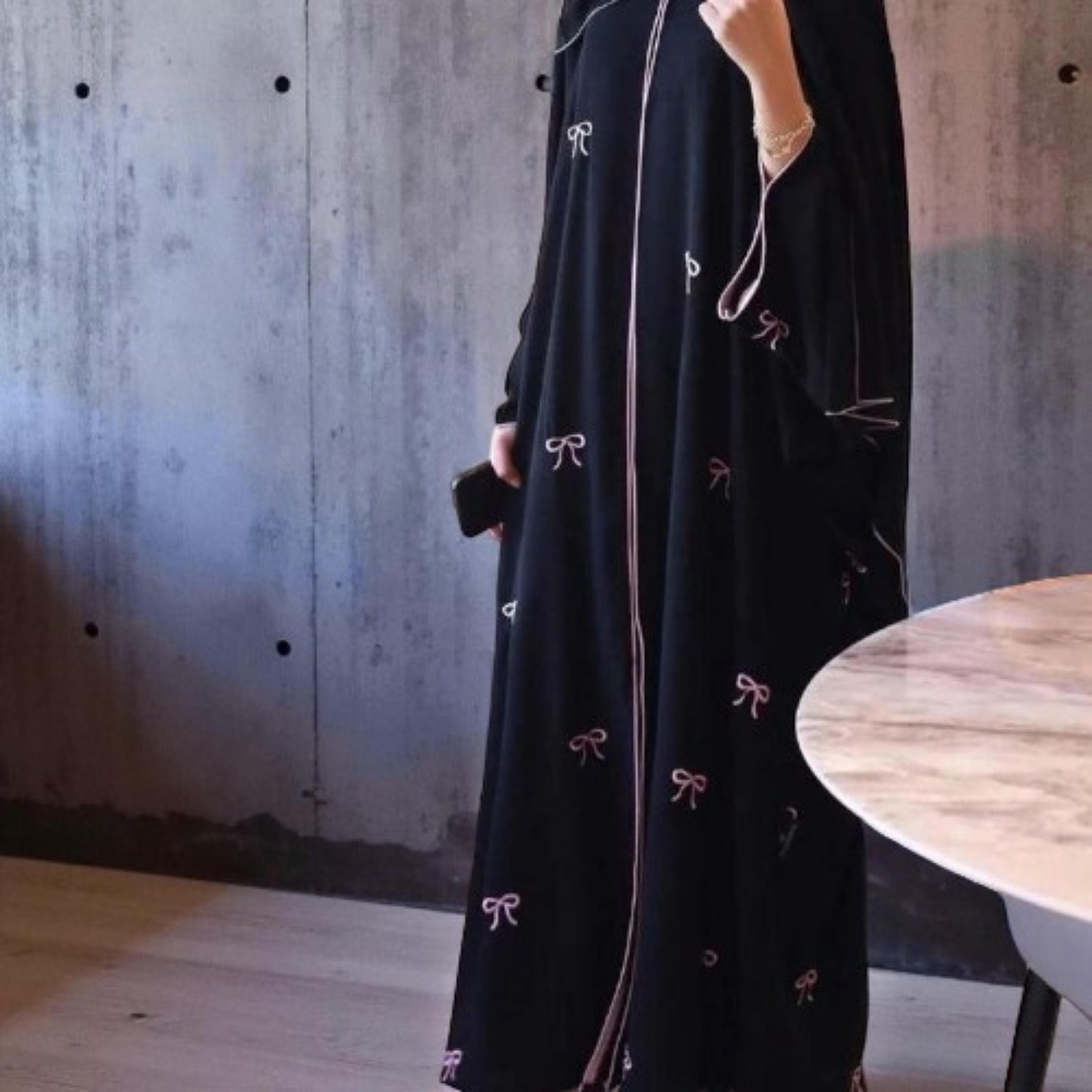 Muslim Women Dubai Luxury Abaya – Elegant Long Dress with Bowknot Embroidery, Modest Islamic Fashion - image 3