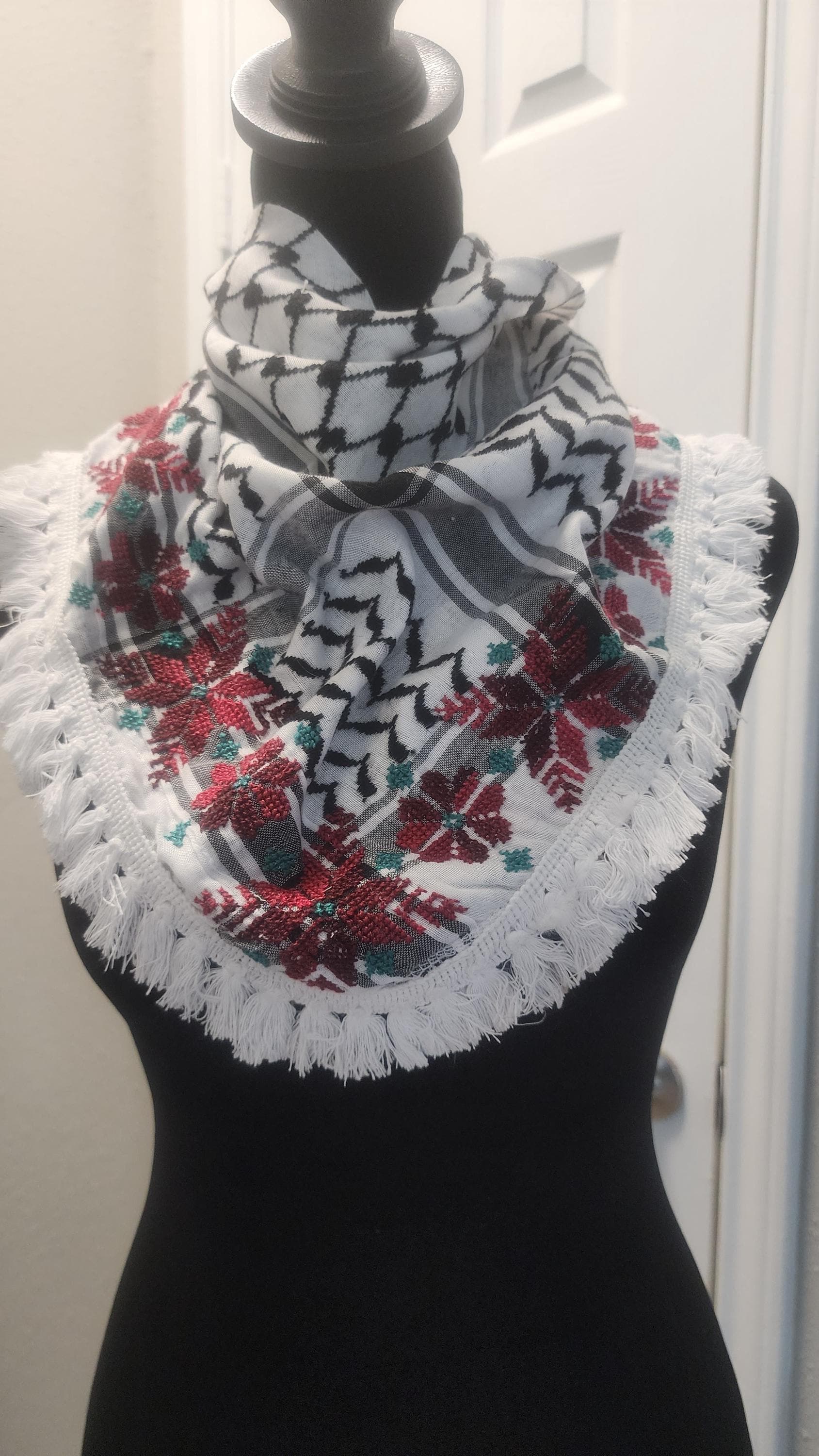 Hand-Embroidered Tatreez Scarf: Palestinian,  Keffiyeh Shawl  neck scarf