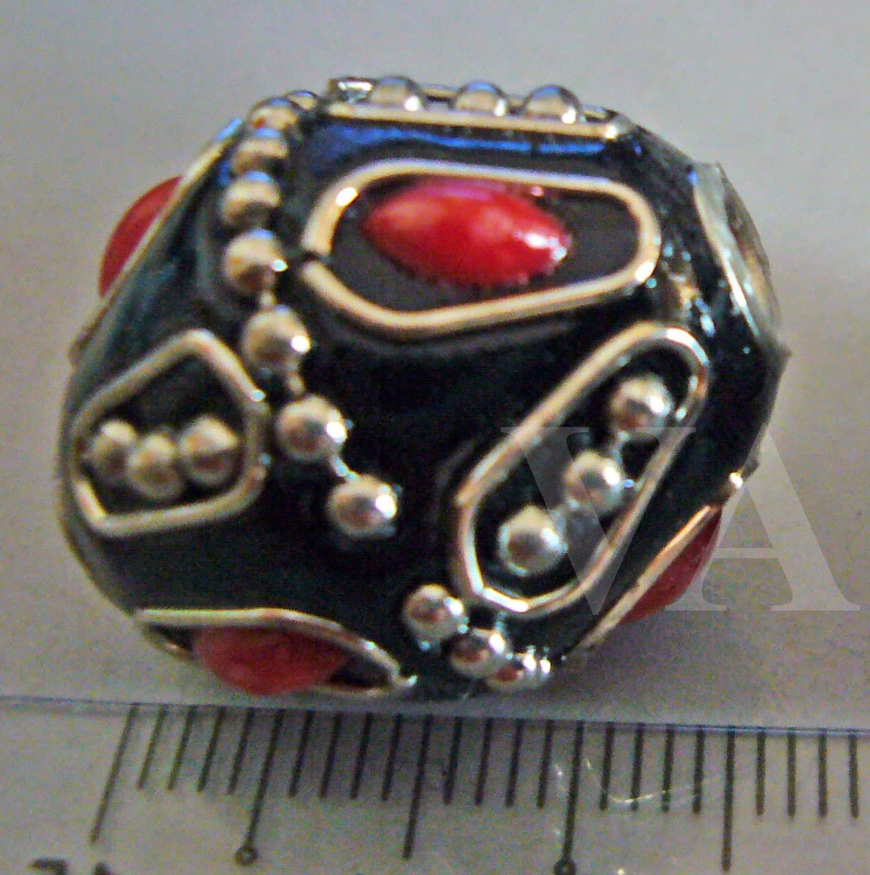 Vintage Look DIY Detailed Beads Black n Red Color 20mm x 24mm, 4pcs with Gold details, Red Detailing Through hole for jewelry making, craft