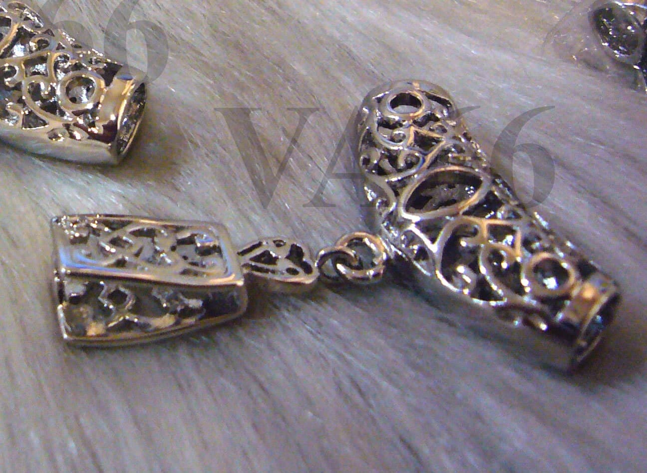 DIY Findings Pendant Necklace Bails Scarf Clips Filigree Pewter Silver Color Parts Bail for multi Strand or Single Jewelry Making Bail