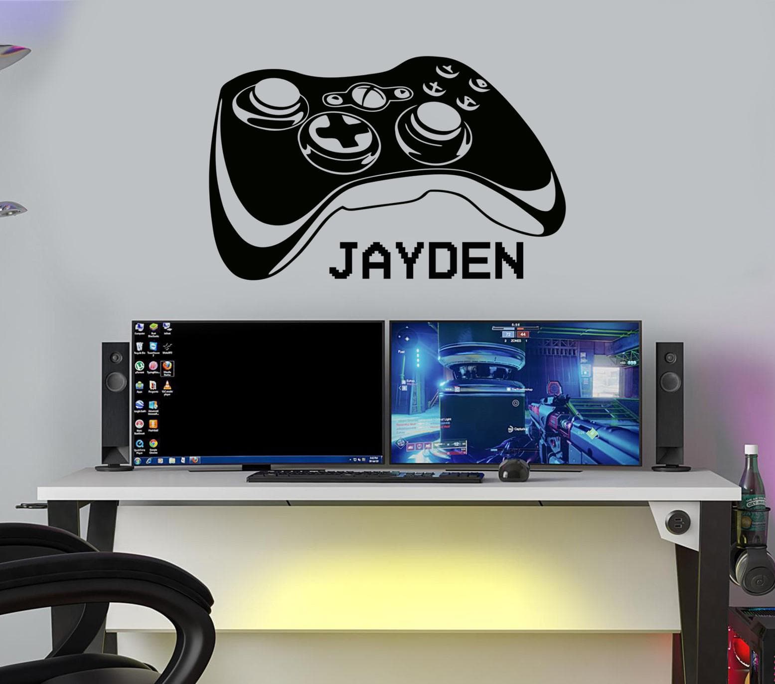 Personalised Gaming Controller Vinyl Wall Decal – Custom Gamer Name Art