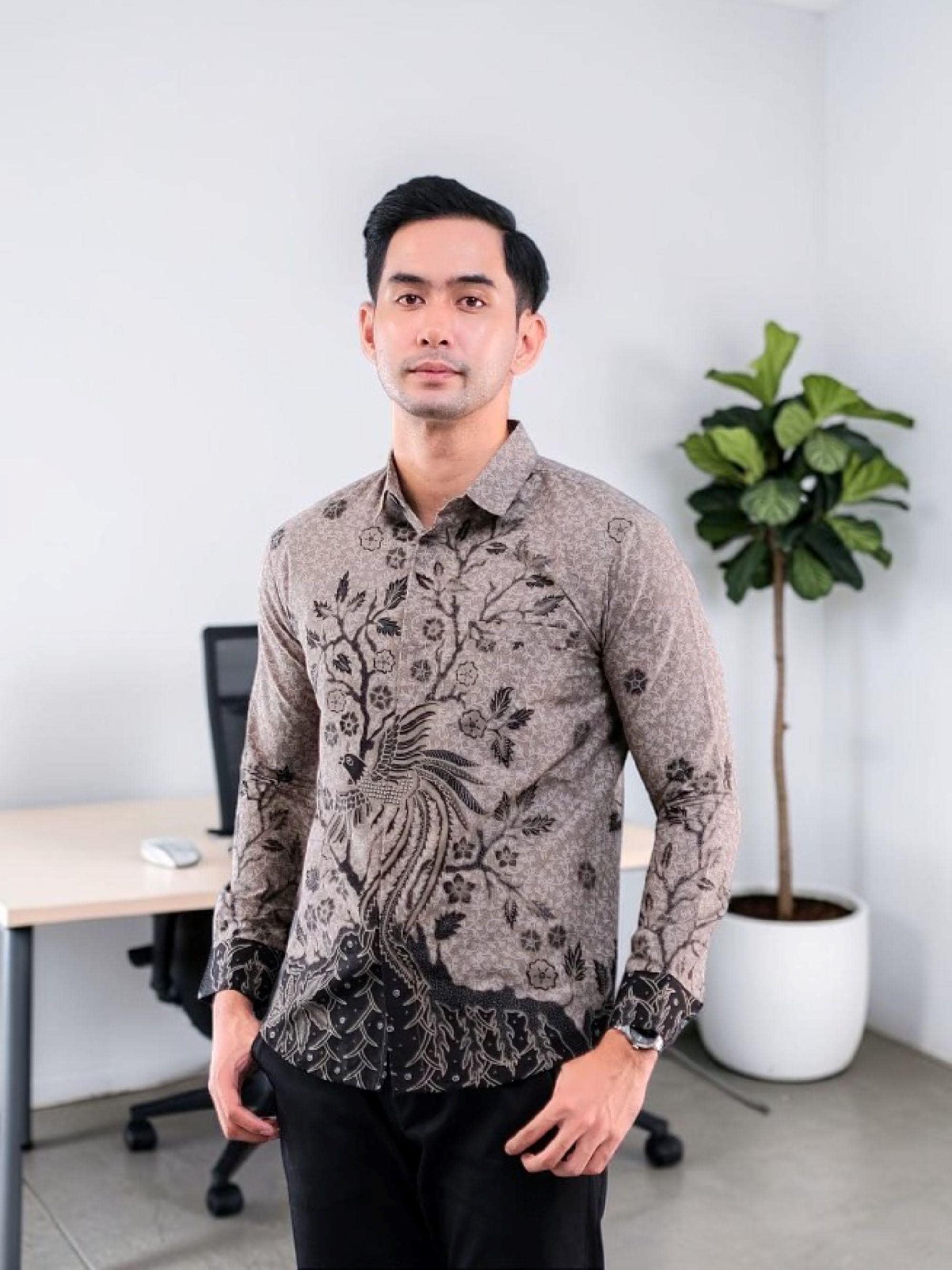 Authentic Javanese Batik Men's Shirt – Grey Black Cotton Slim Fit Formal Wear