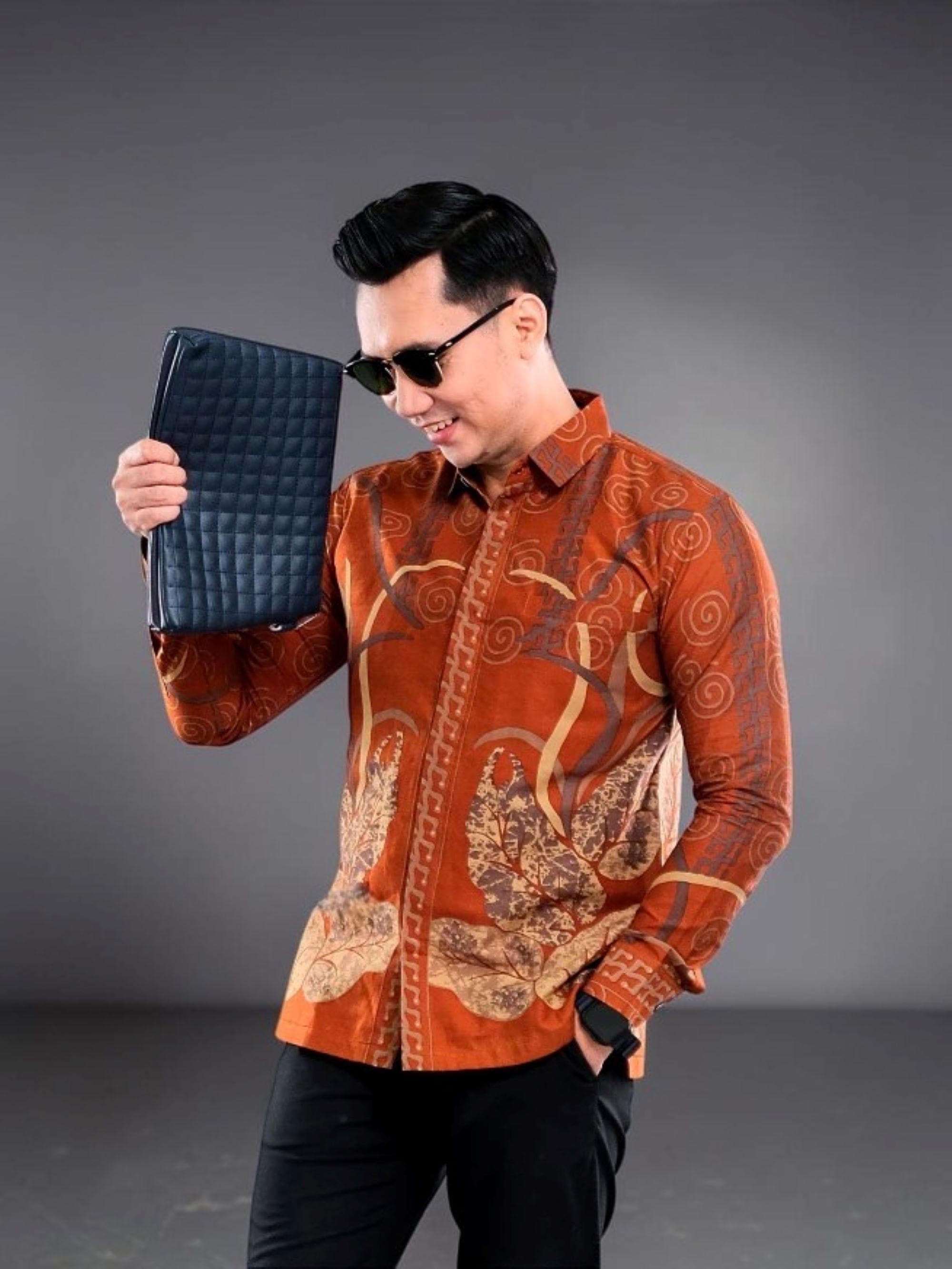 Men's Indonesian Batik Shirt, Ranacotta Cotton Long Sleeve Button Down - image 4