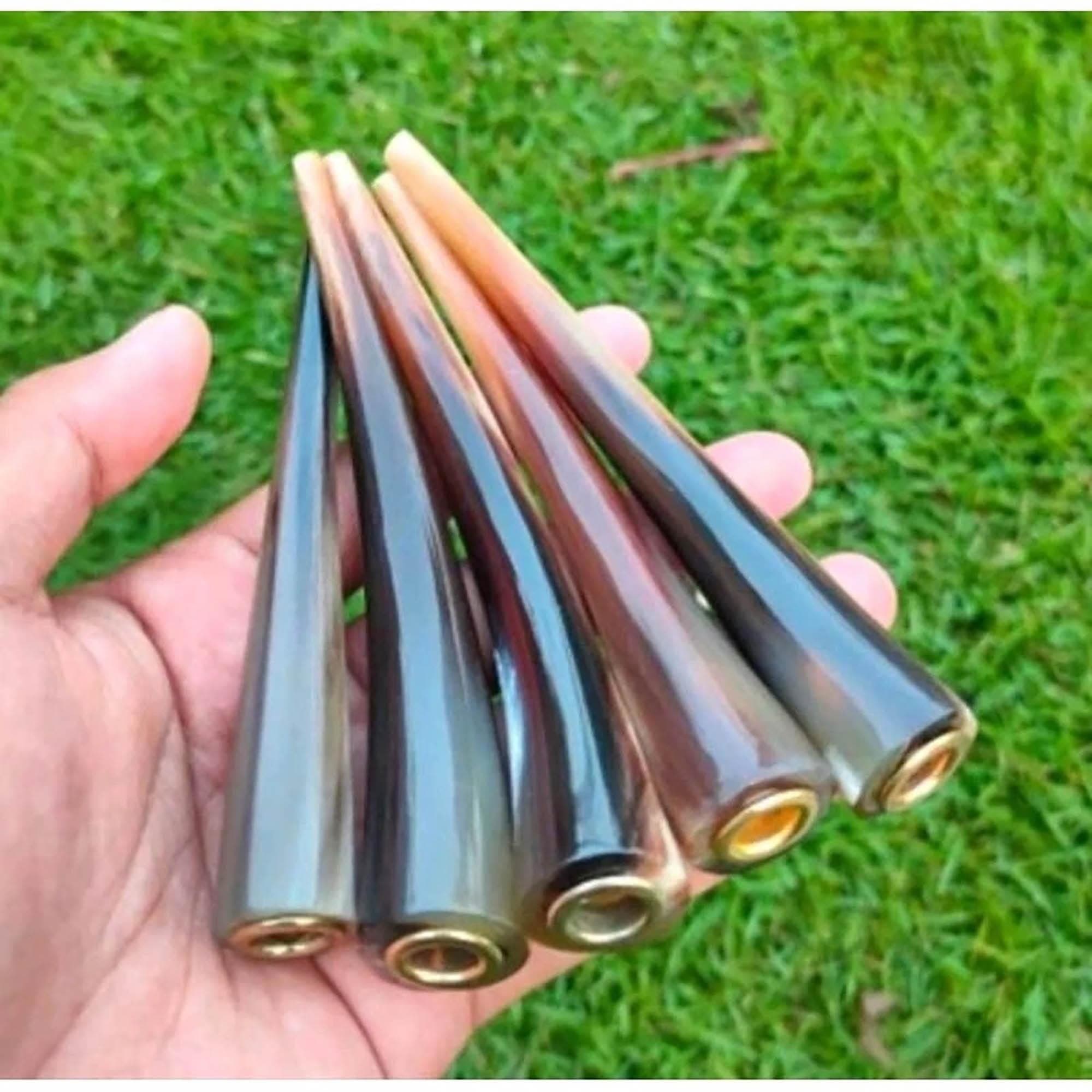 Smooth Black and White Buffalo Horn Smoking Pipe, Various Lengths