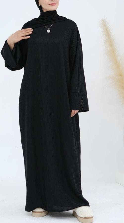 Corduroy Abaya: Warm, Elegant, Day-to-Evening Wear - image 3