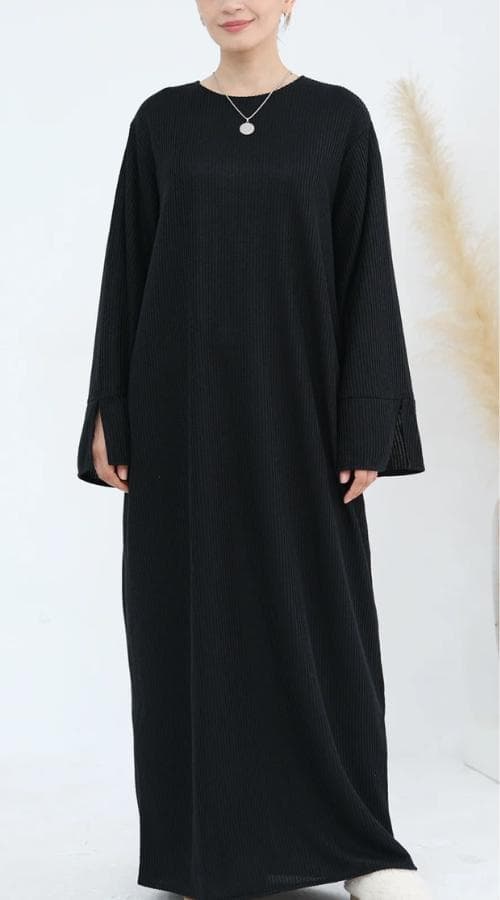 Corduroy Abaya: Warm, Elegant, Day-to-Evening Wear - image 4
