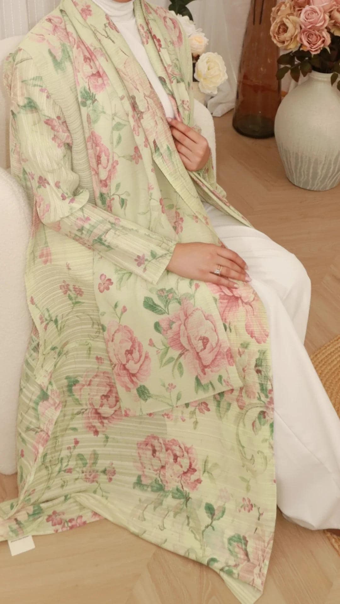 YASMINA Abaya Vogue - image 3