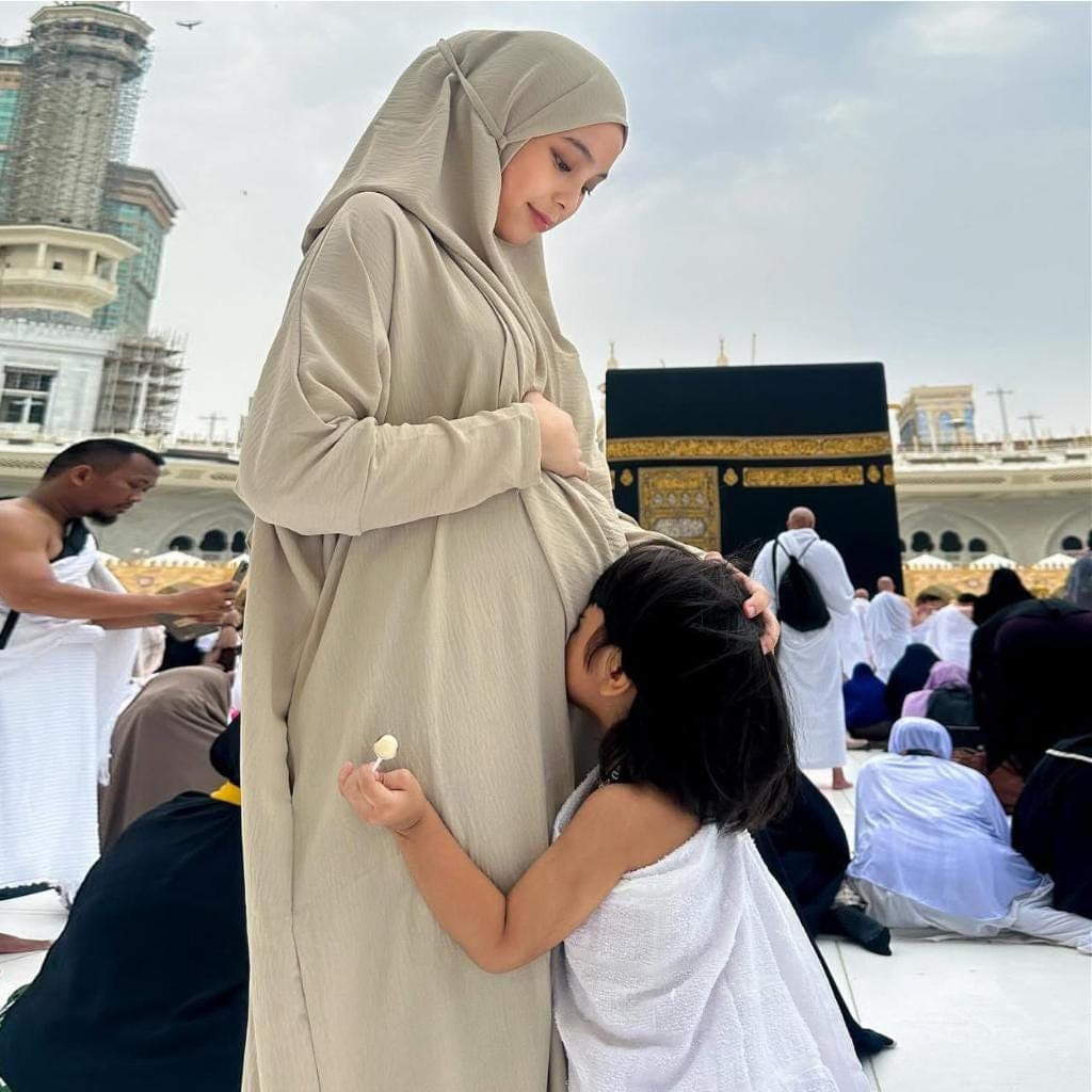 Abaya Set with Khimar | Umrah Hajj Outfit for Women | Modest Islamic Prayer Dress, Syar'i Gamis | Safiyya Set in Dusty Blue & Jet Black - image 3