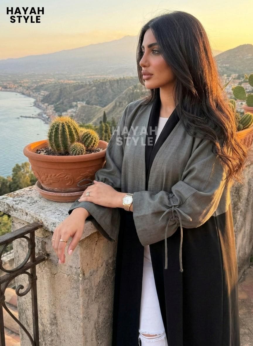 Elegant Open Abaya: Muslim Women Dress, Dubai Style Abaya, Classy Flared Sleeves, Eid Outfit