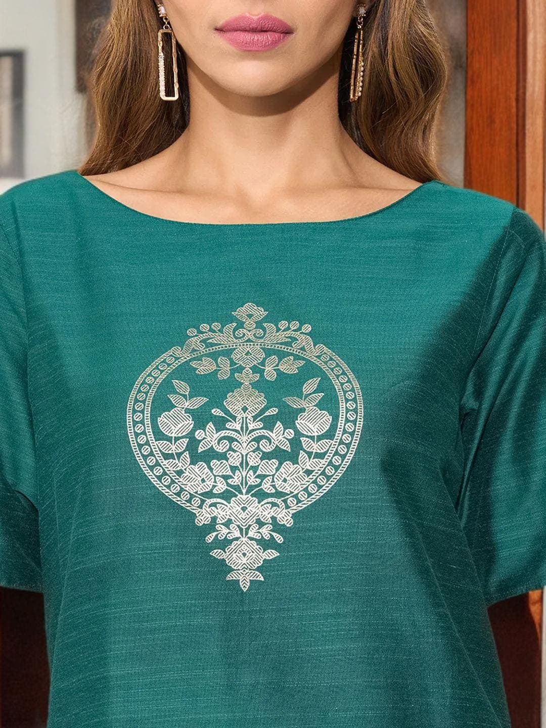 Green Kurta Woven Design Indian Ethnic Wear - image 4