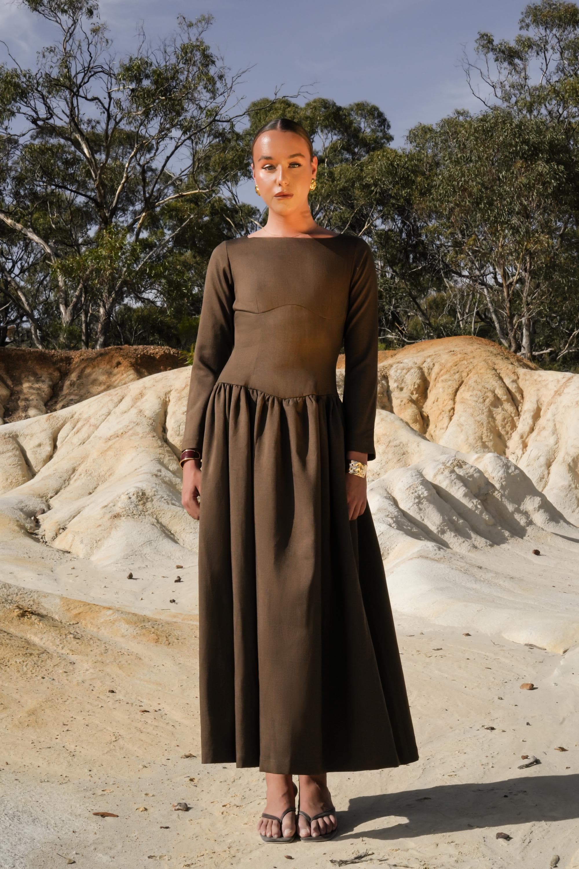 Ines Dress - Effortless Elegance, Refined Modesty - image 5
