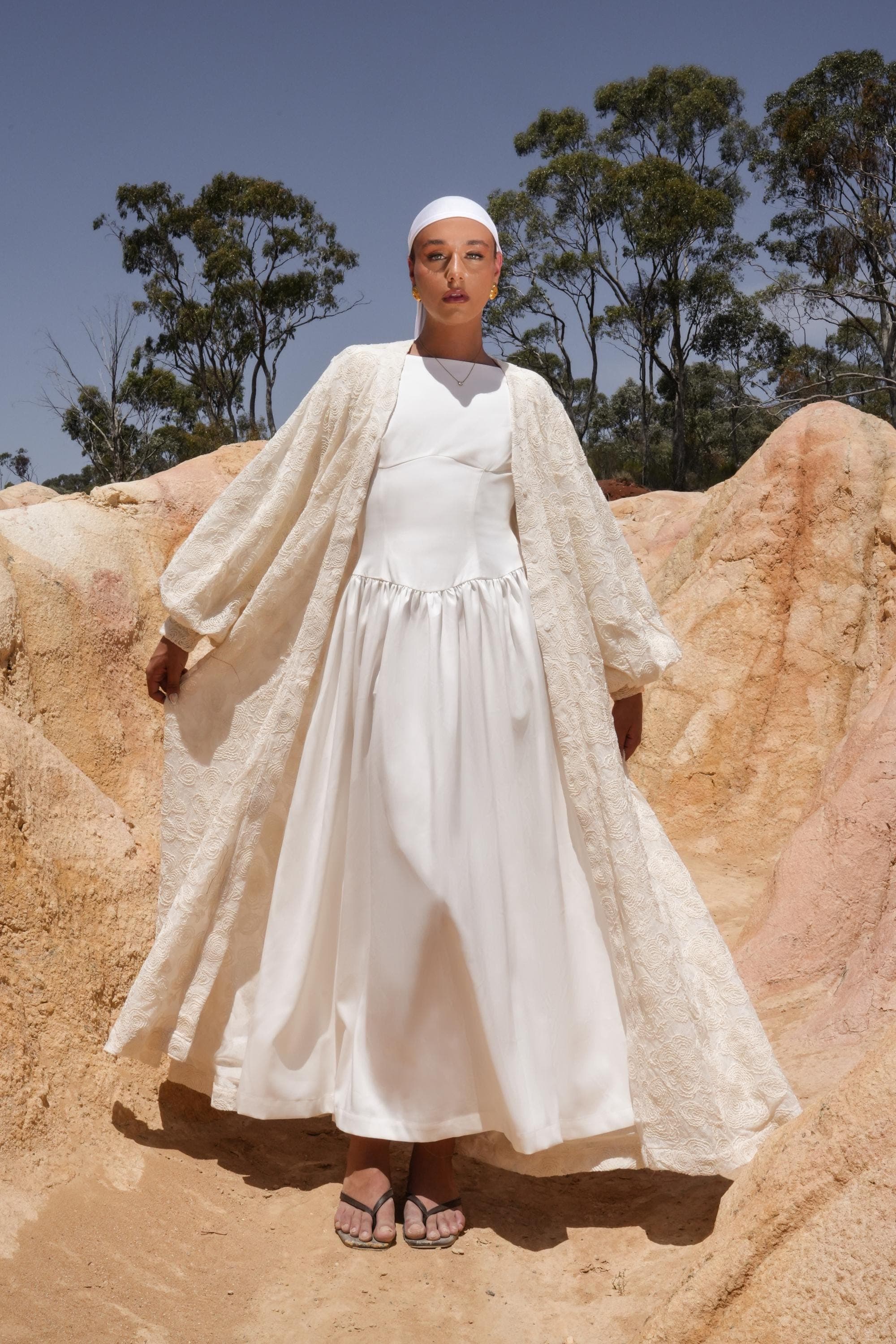 Nisreen Abaya - Gathering Abaya
