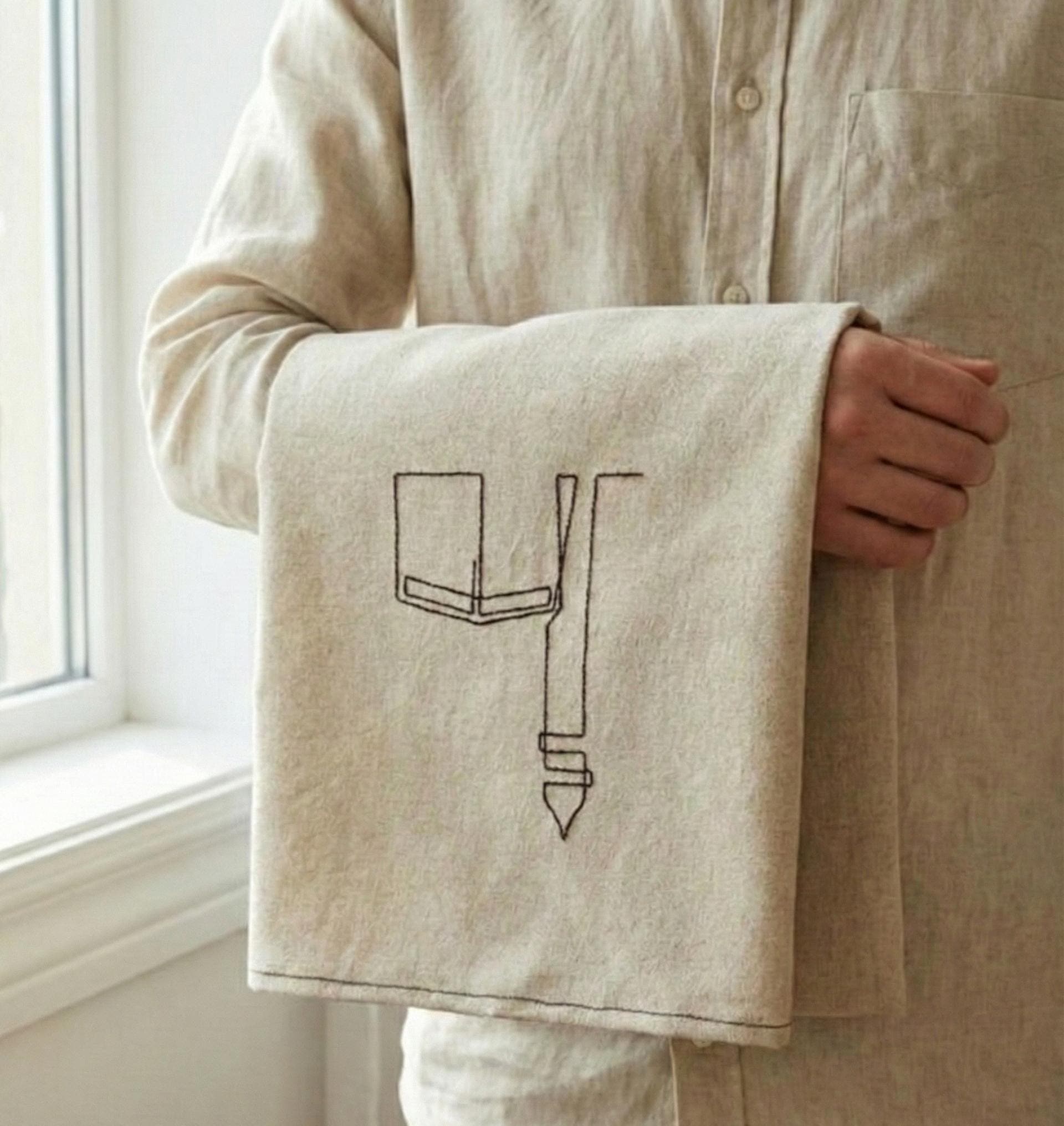Minimalist Linen Prayer Mat – Kaaba Minaret Embroidery, Islamic Gift - image 5