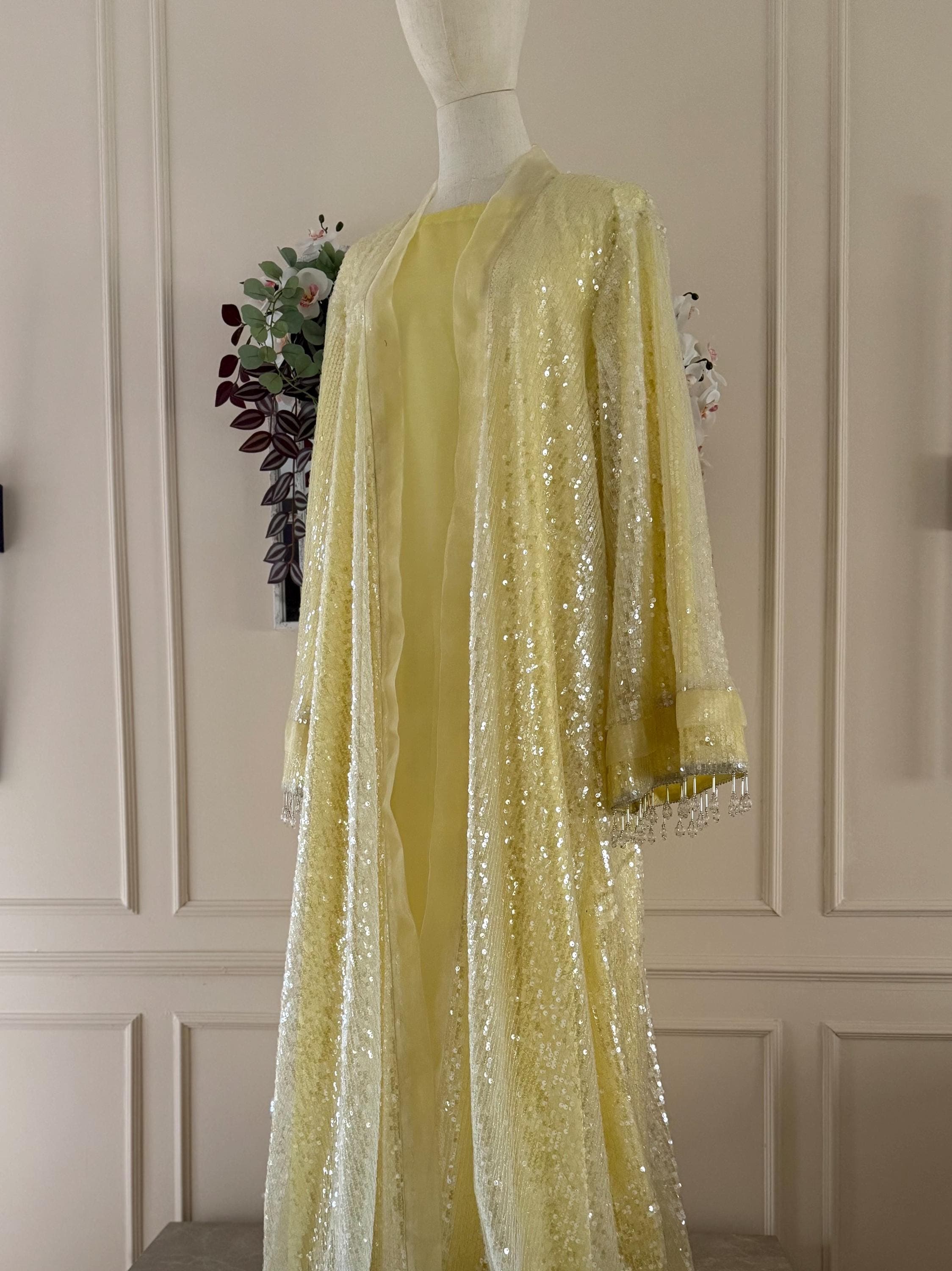 Pastel Yellow Luxury Abaya with Pearl Sleeves – Elegant Eid Dress  – Modest Maxi Kimono – Special Occasion Wear - Dubai Style