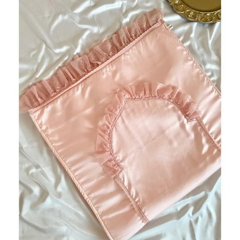 Tencel Jacquard Silk Prayer Mat with Lace Ruffles, Sajadah, Elegant Islamic Gift