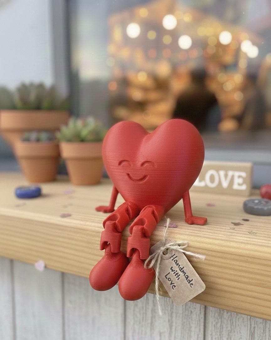 Sitting Heart Figurine | Minimalist Home Decor Gift | Modern PLA Sculpture - image 4