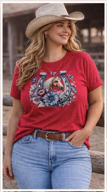 Plus Size Western Horse Graphic Tee, Floral Horseshoe Cowgirl Shirt