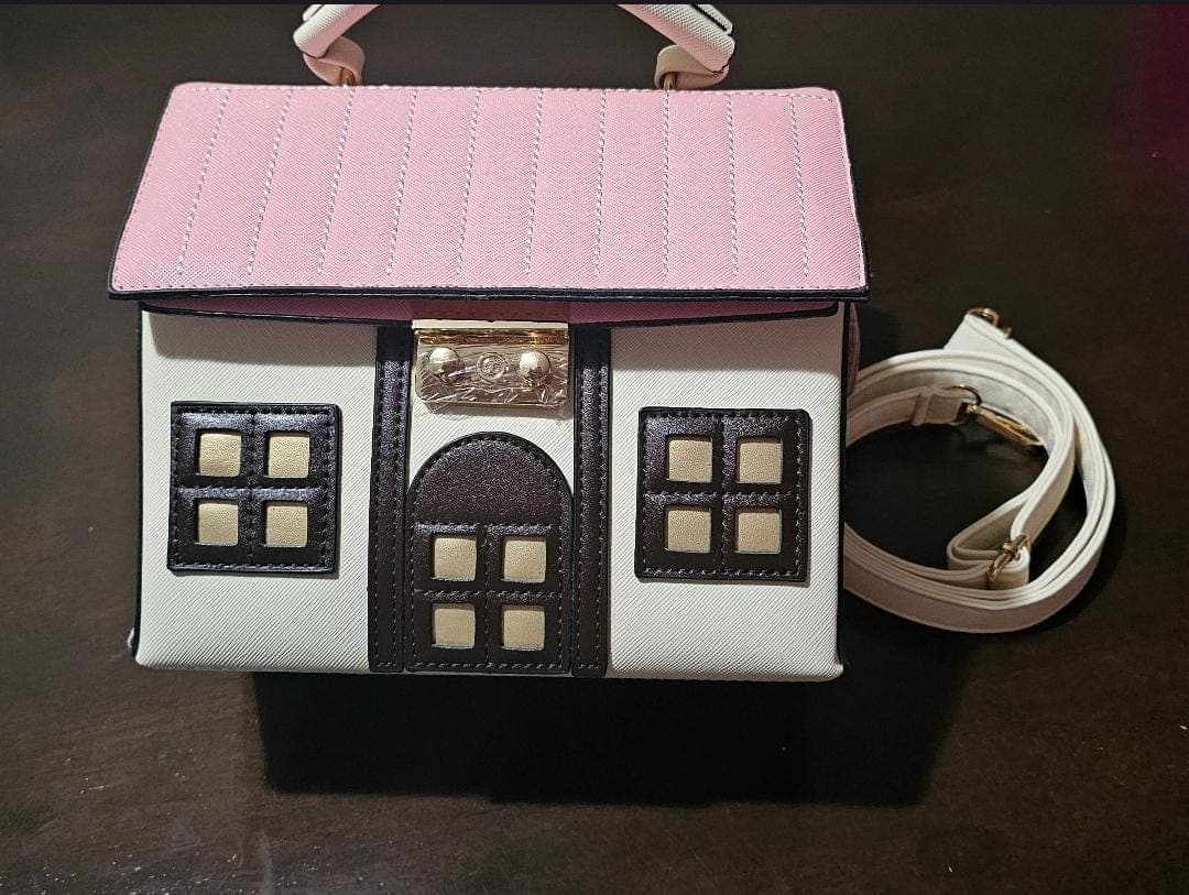 House Purse: Vegan Faux Leather Crossbody Bag , pink roof bag - image 3