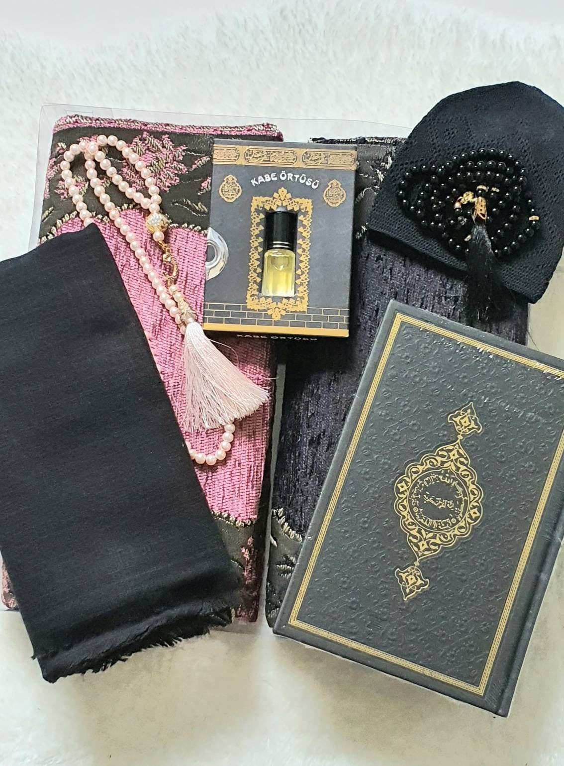 Personalised prayer mat, Customised prayer mat, Personalized prayer rug, Customized prayer rug with quran, Ramadan Eid Mubarak Umrah mushaf, Prayer rug with name, plain, velvet & single color, personalized prayer rug, Isimli seccade, سجادة مع الاسم