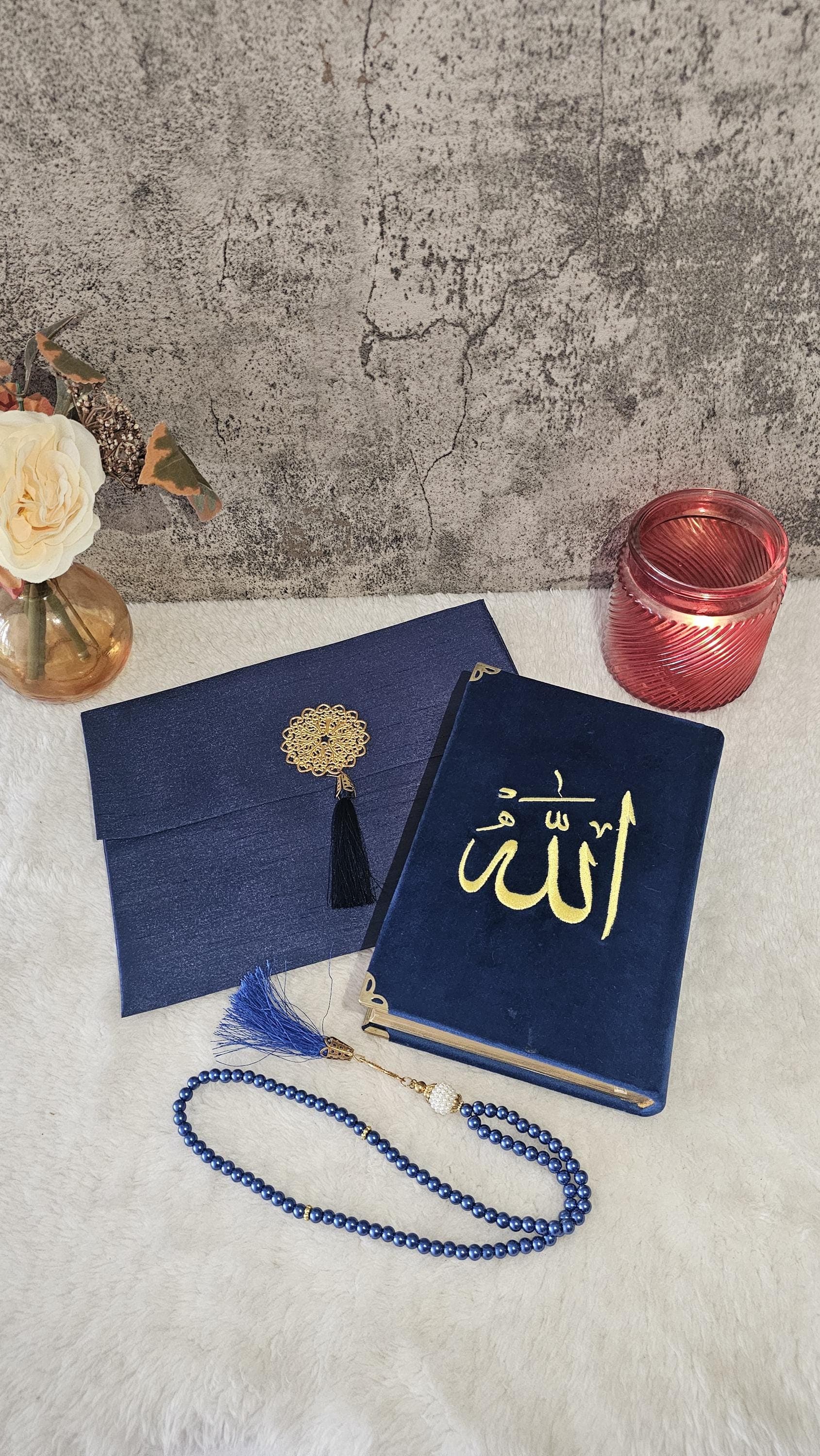 Quran book, arabic language quran, muslim religion book, holy book, holy quran, kurani kerim, qurani karim, al quran, quran, musaf, mussaf, islam religion book, islamic gift, islami gifting, best islamic favor, white quran, black quran, pink quran, quran with case, pouch, quran pouch, kuran, kuran kılıfı,