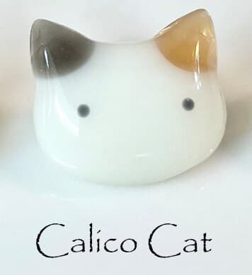 Handmade Resin Cat Pin Badge: Ginger, Calico, Milk Cat Designs - image 5